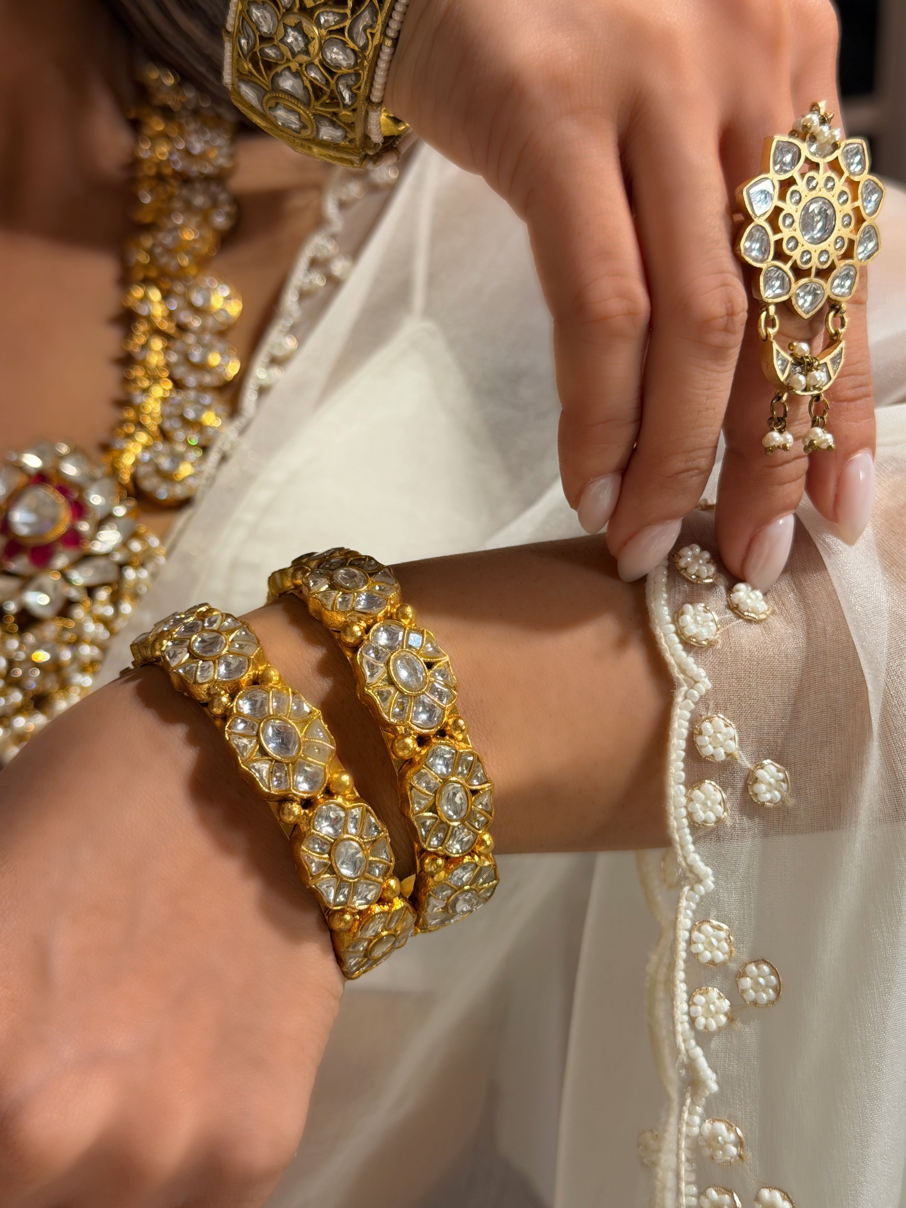 Komal kishor long haar