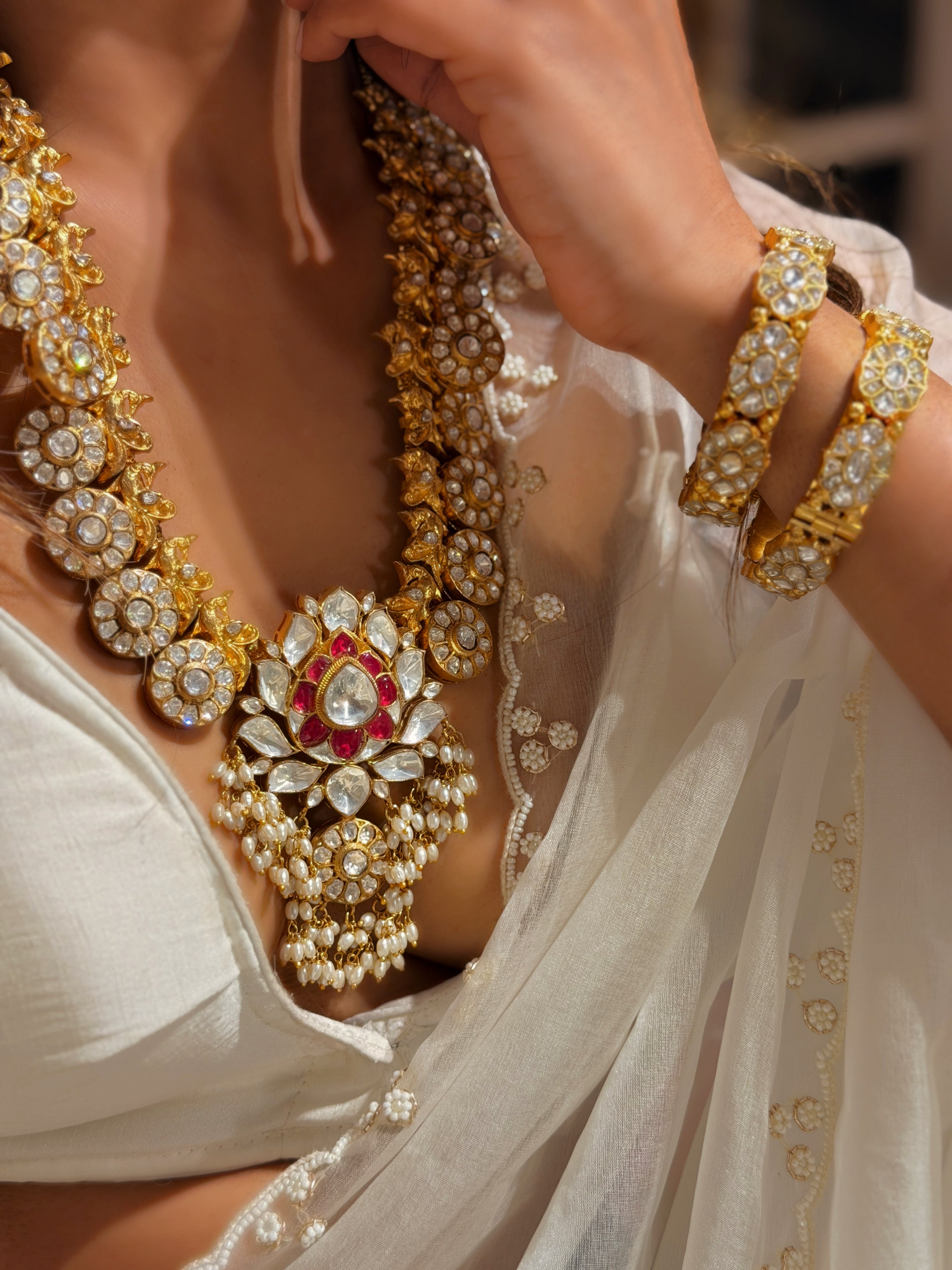 Komal kishor long haar