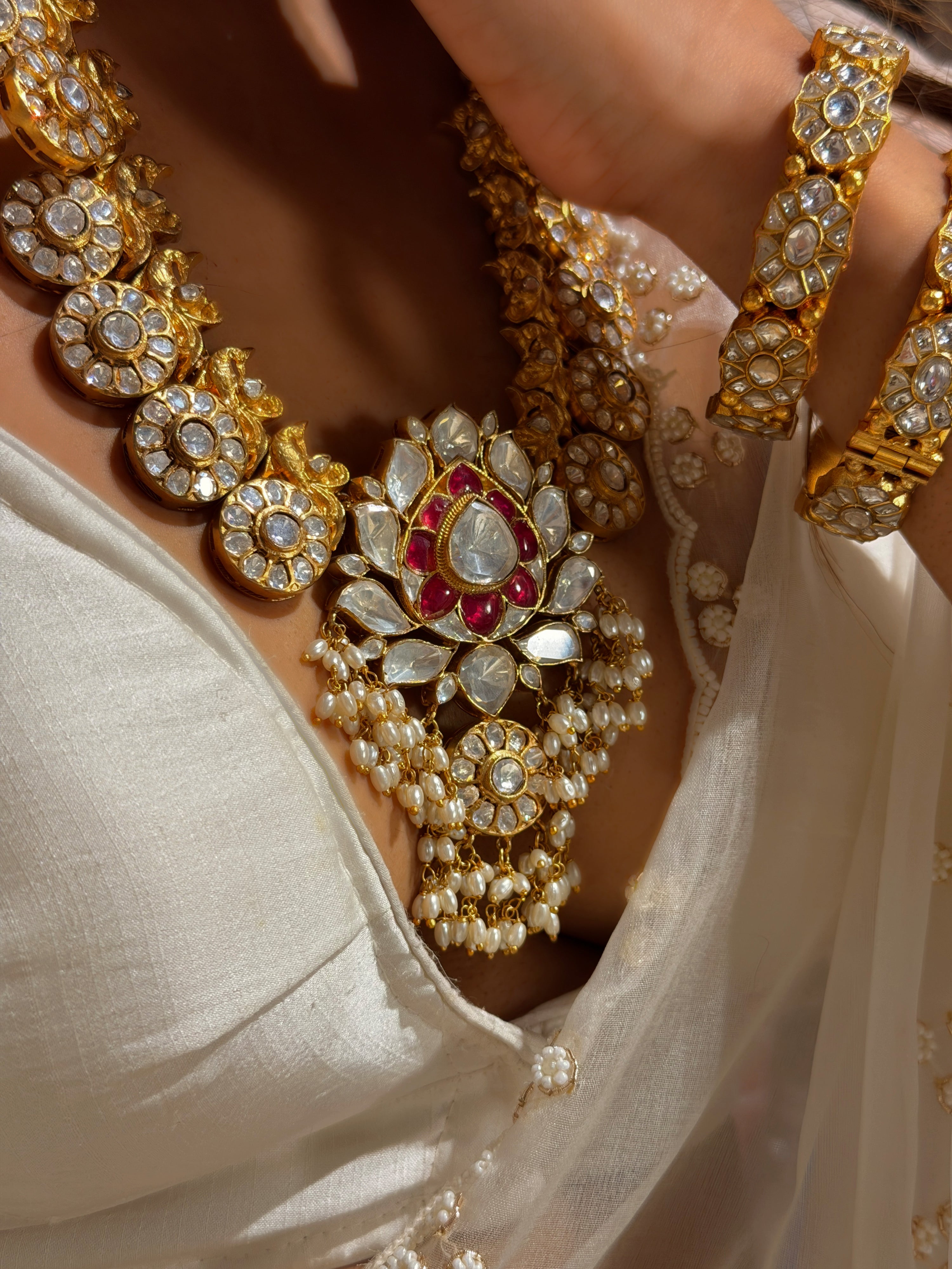 Komal kishor long haar