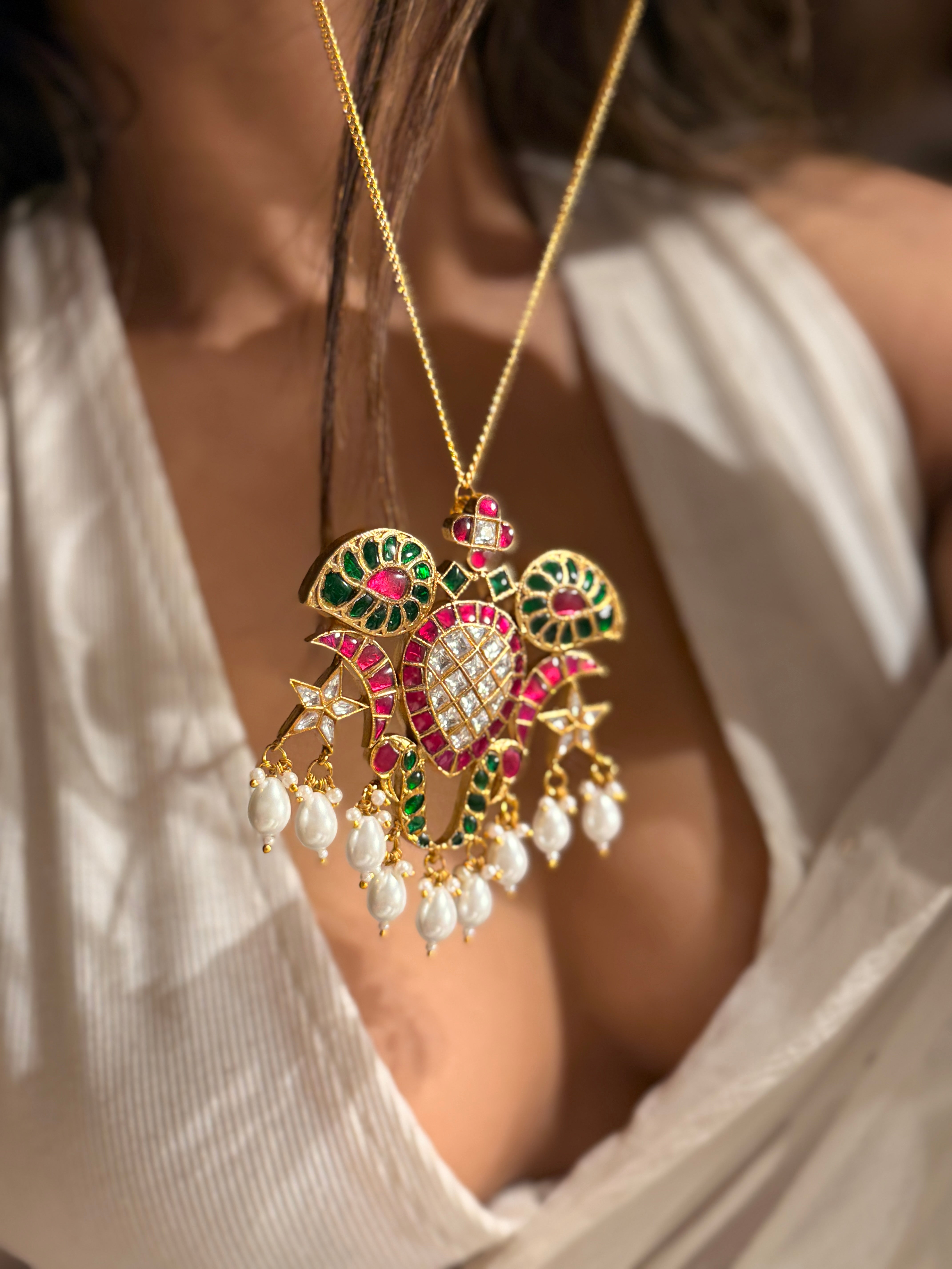 Tarika jadau  Pendant