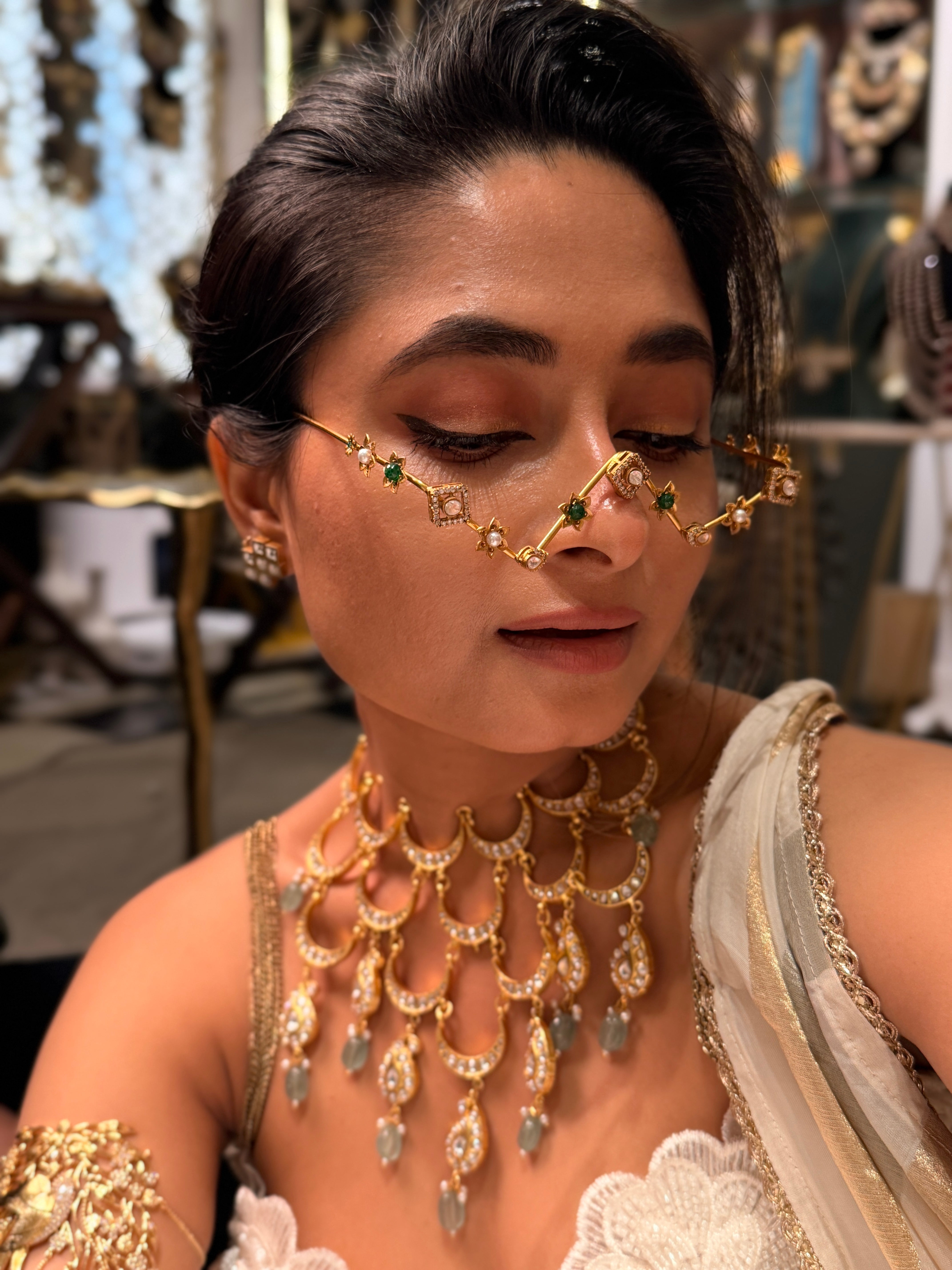 Triangle diamond shaped Kundan Facelet