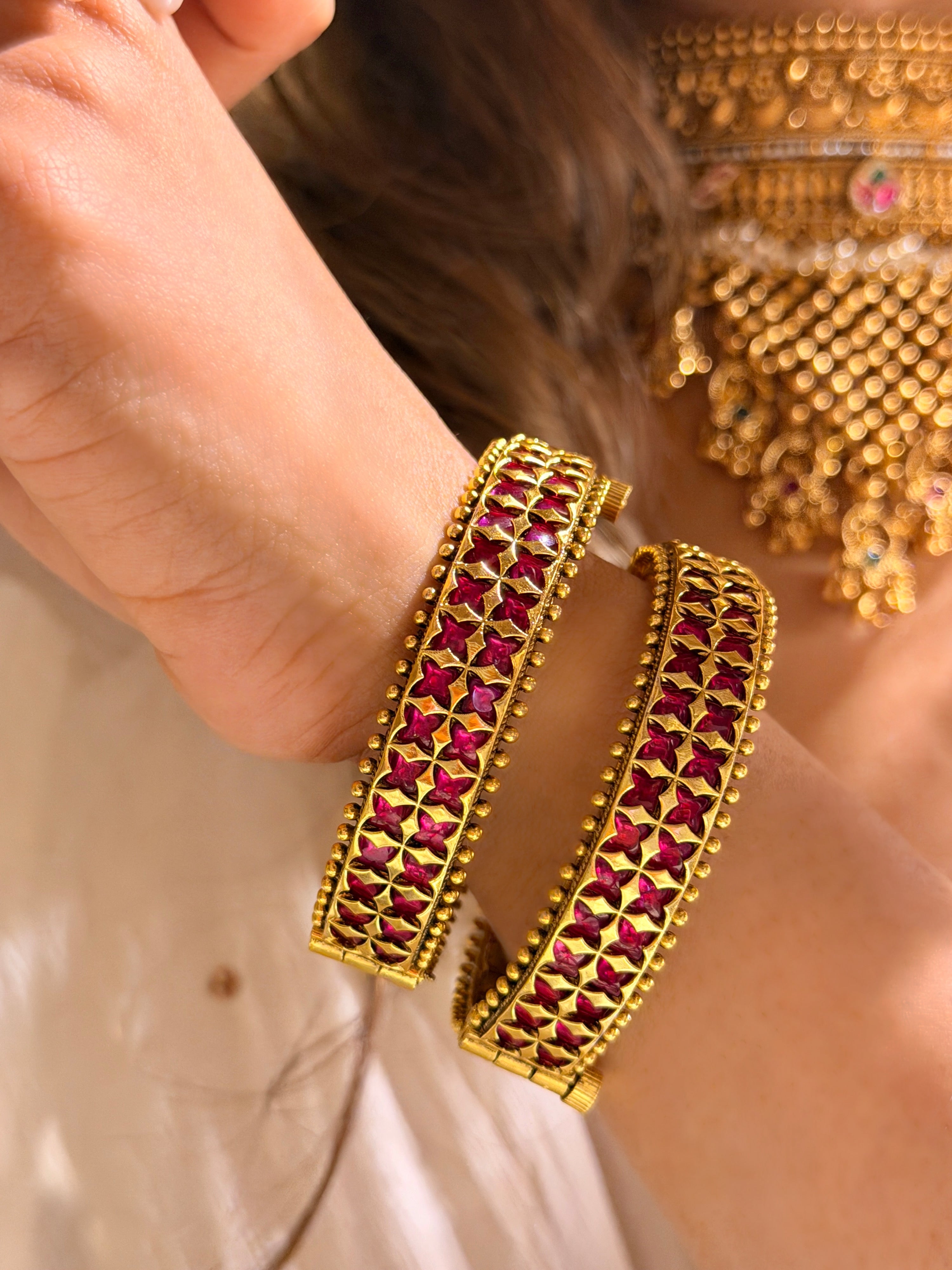 Sreenidhi Rajwadi Bangle - Ruby