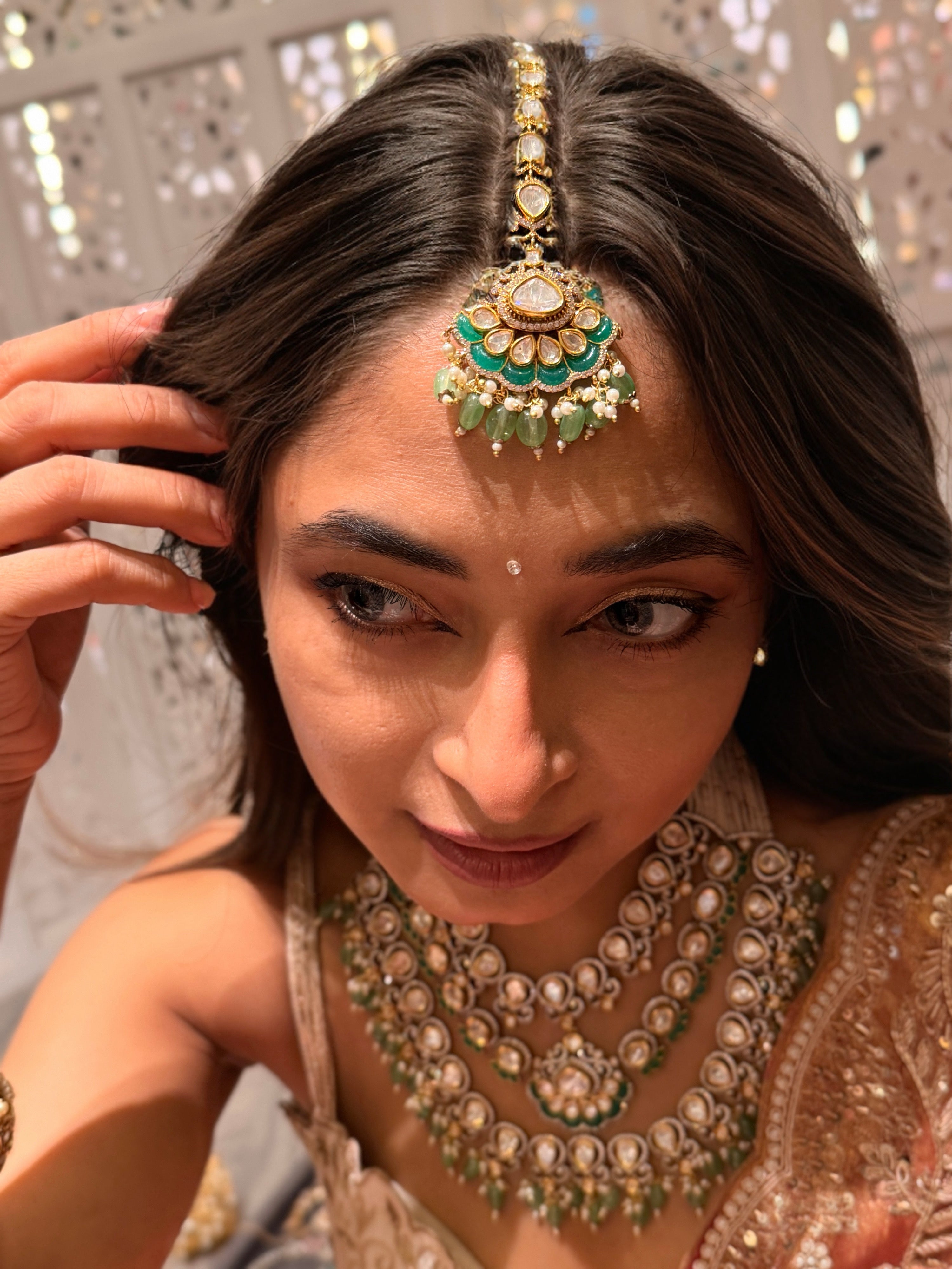 Shreema polki Tika