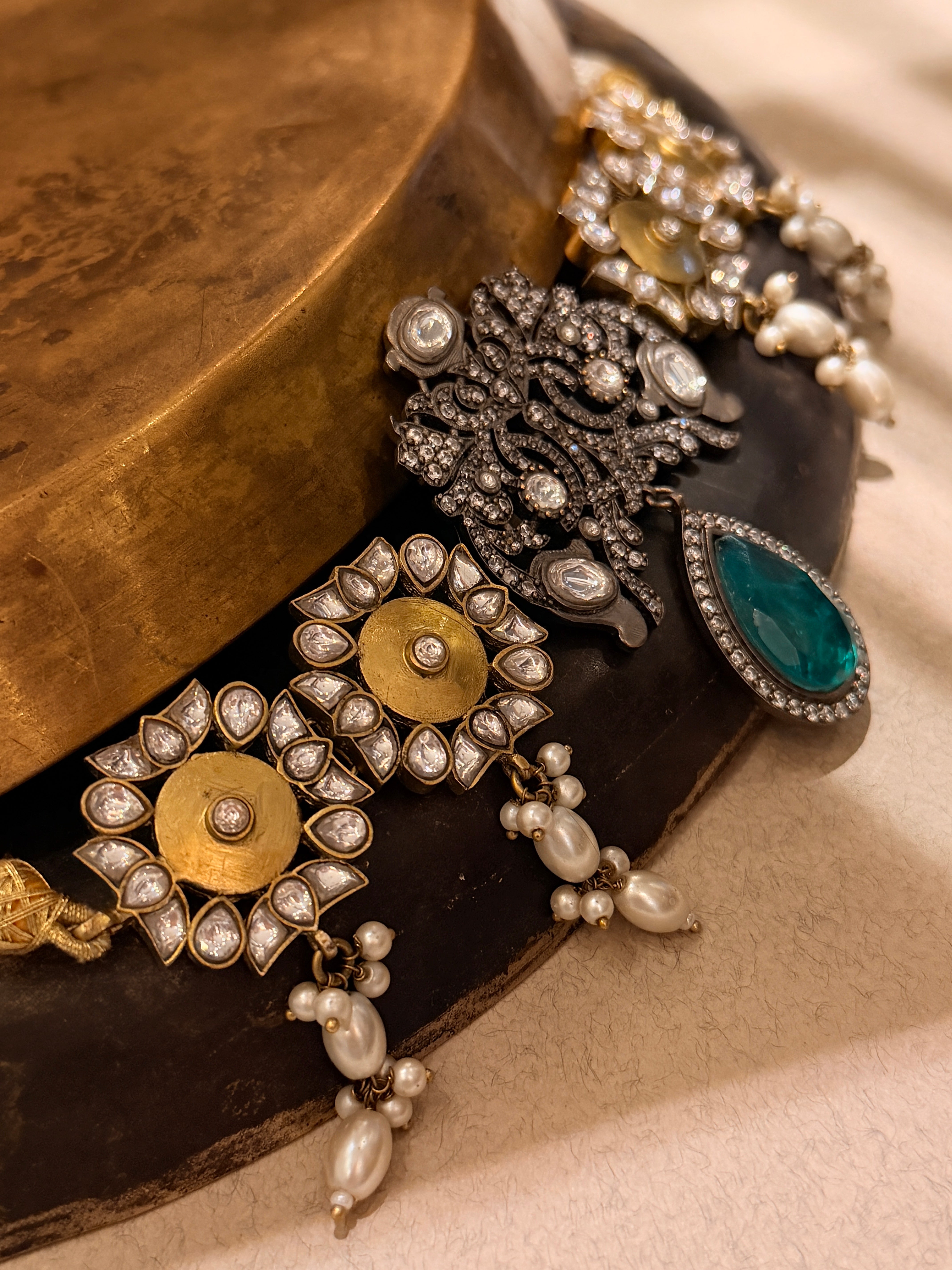 Taarini Royal Glow - Mahira