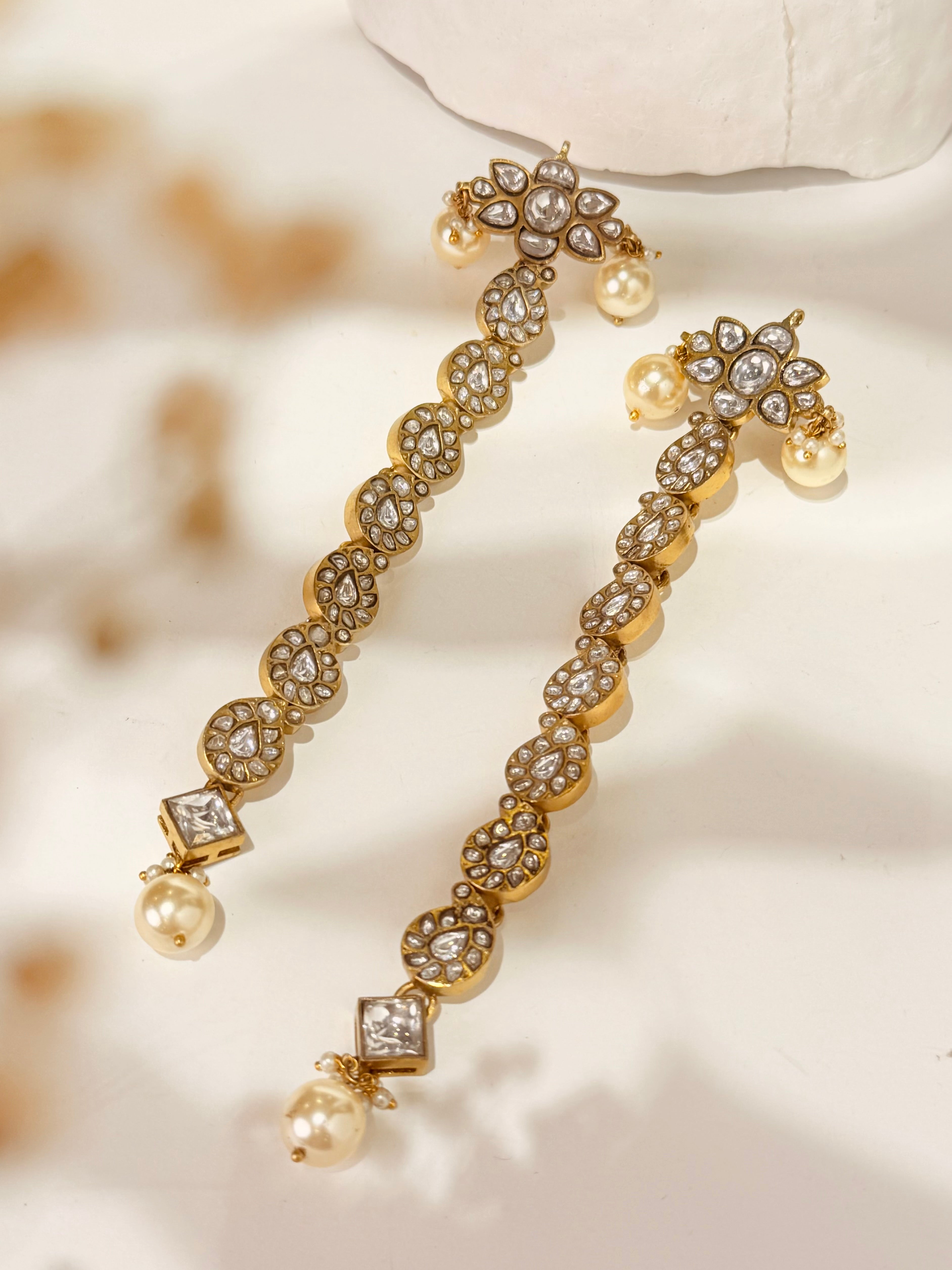 Noorvel Long Kundan Drops-Mahira