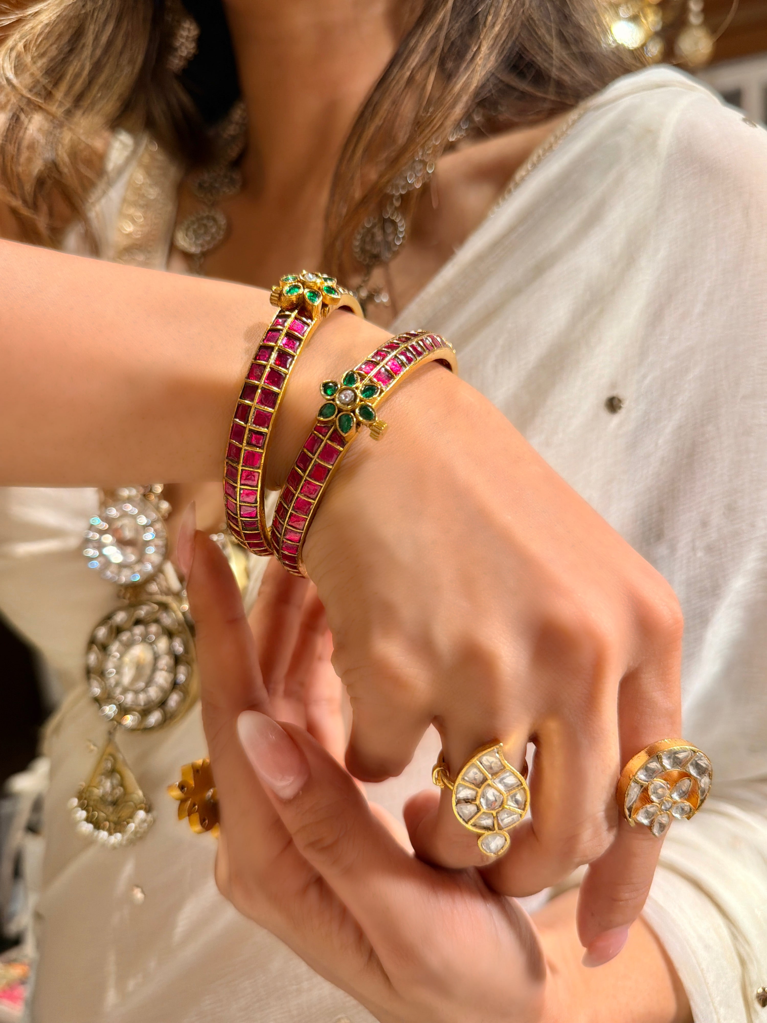 Saaz Ruby Sleek Bangle