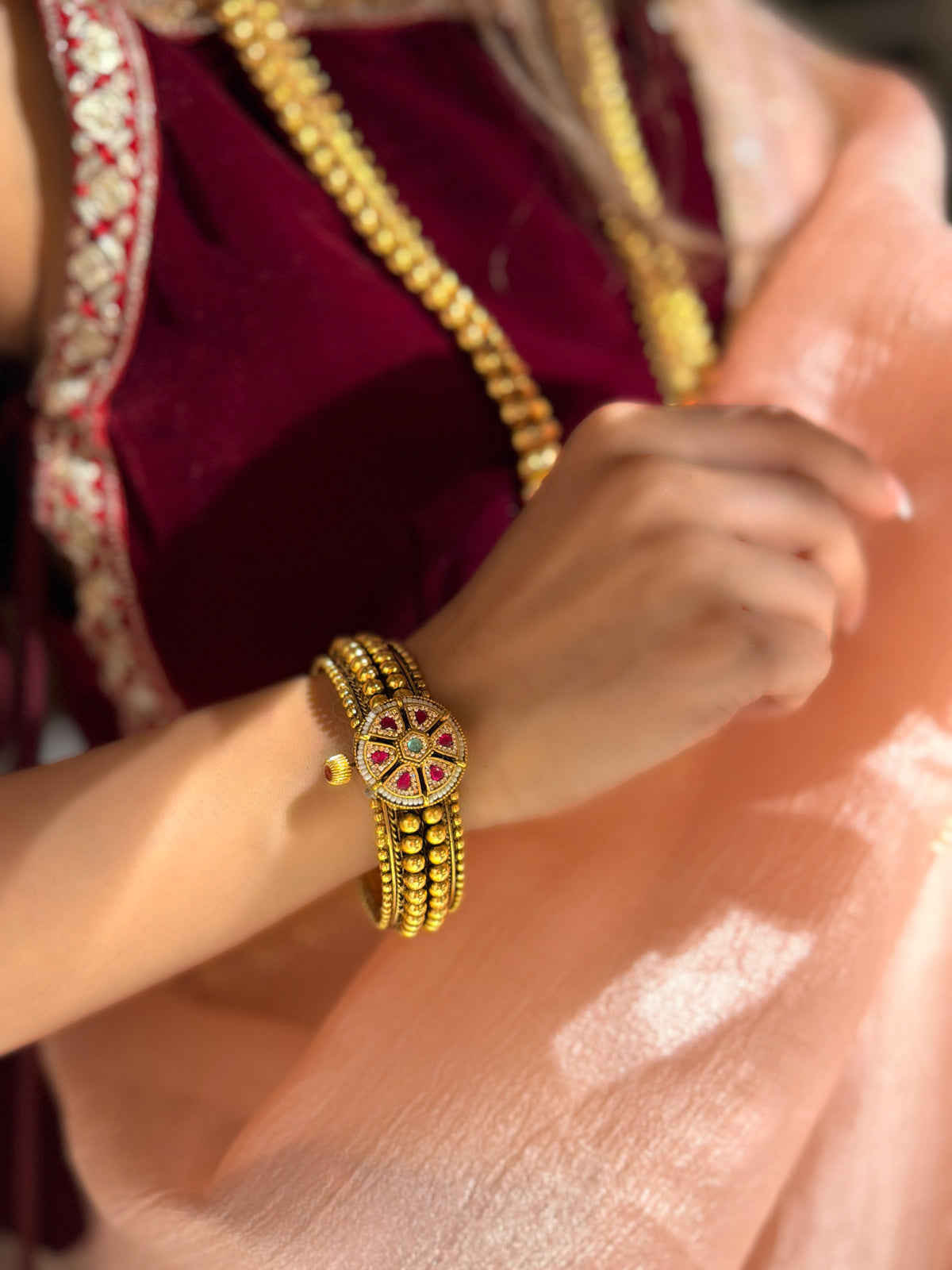 Swarnpushp Bangle