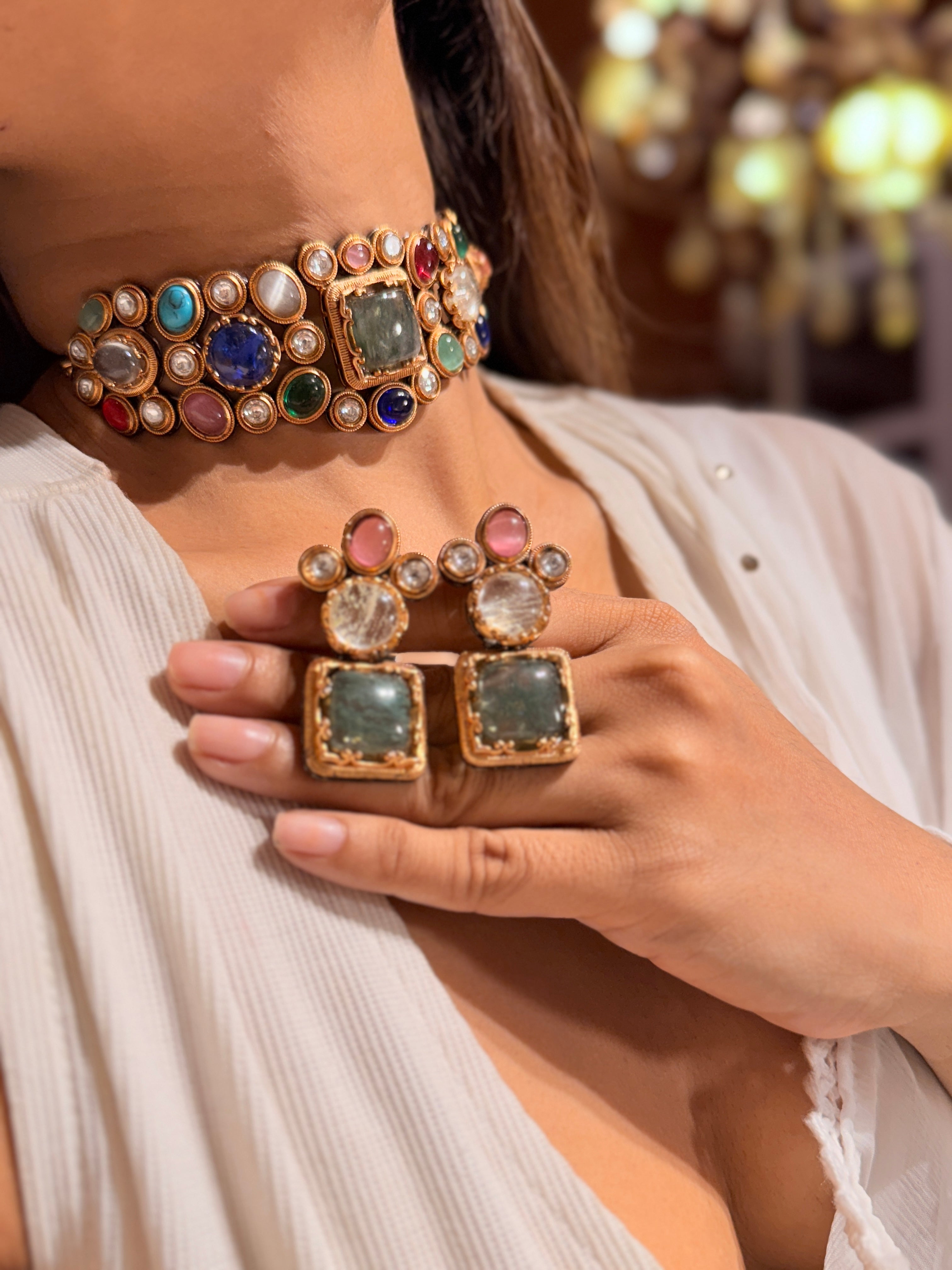 Elizabeth Cuadrato Choker