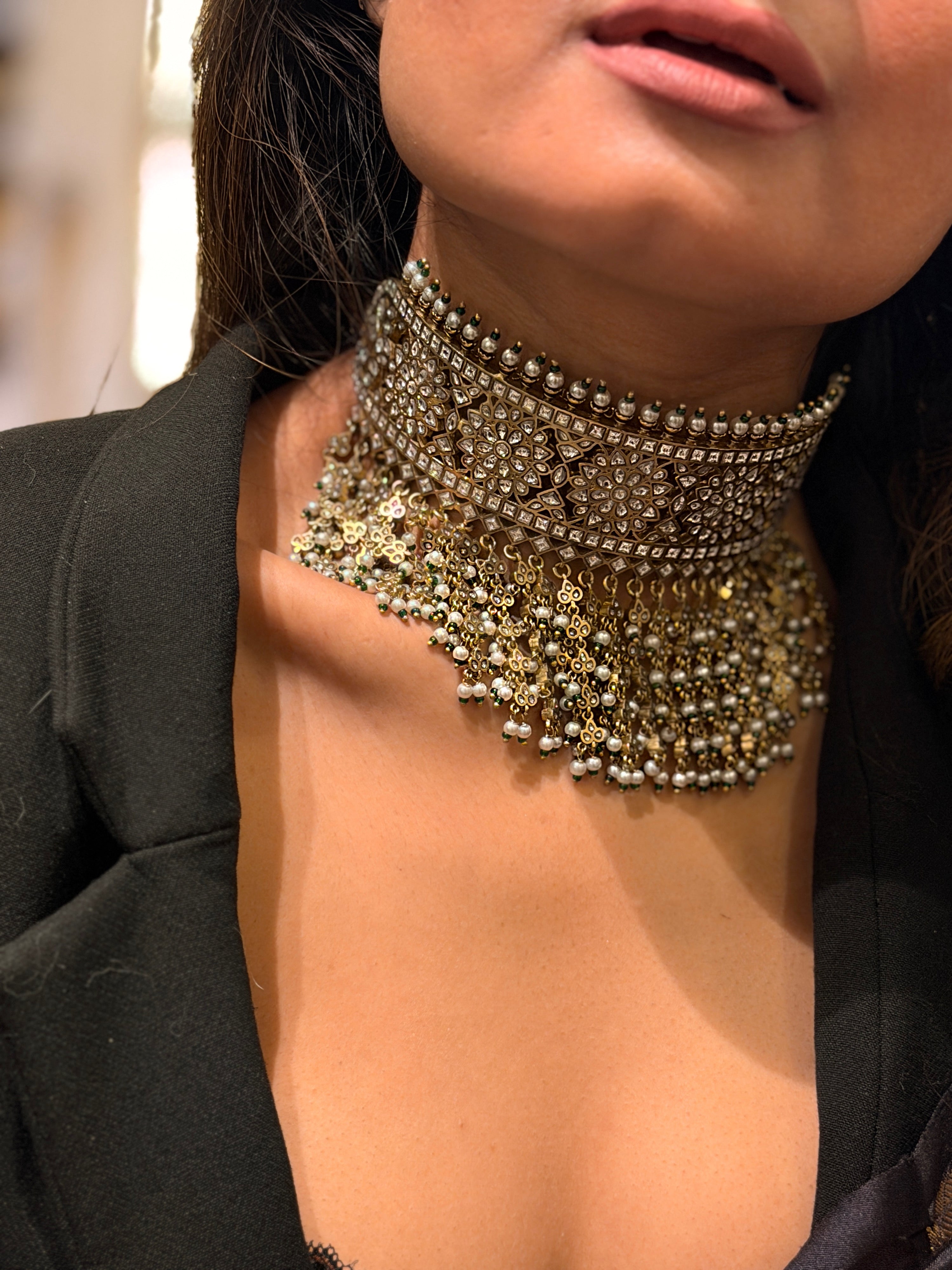 Nargis polki Choker - Mahira