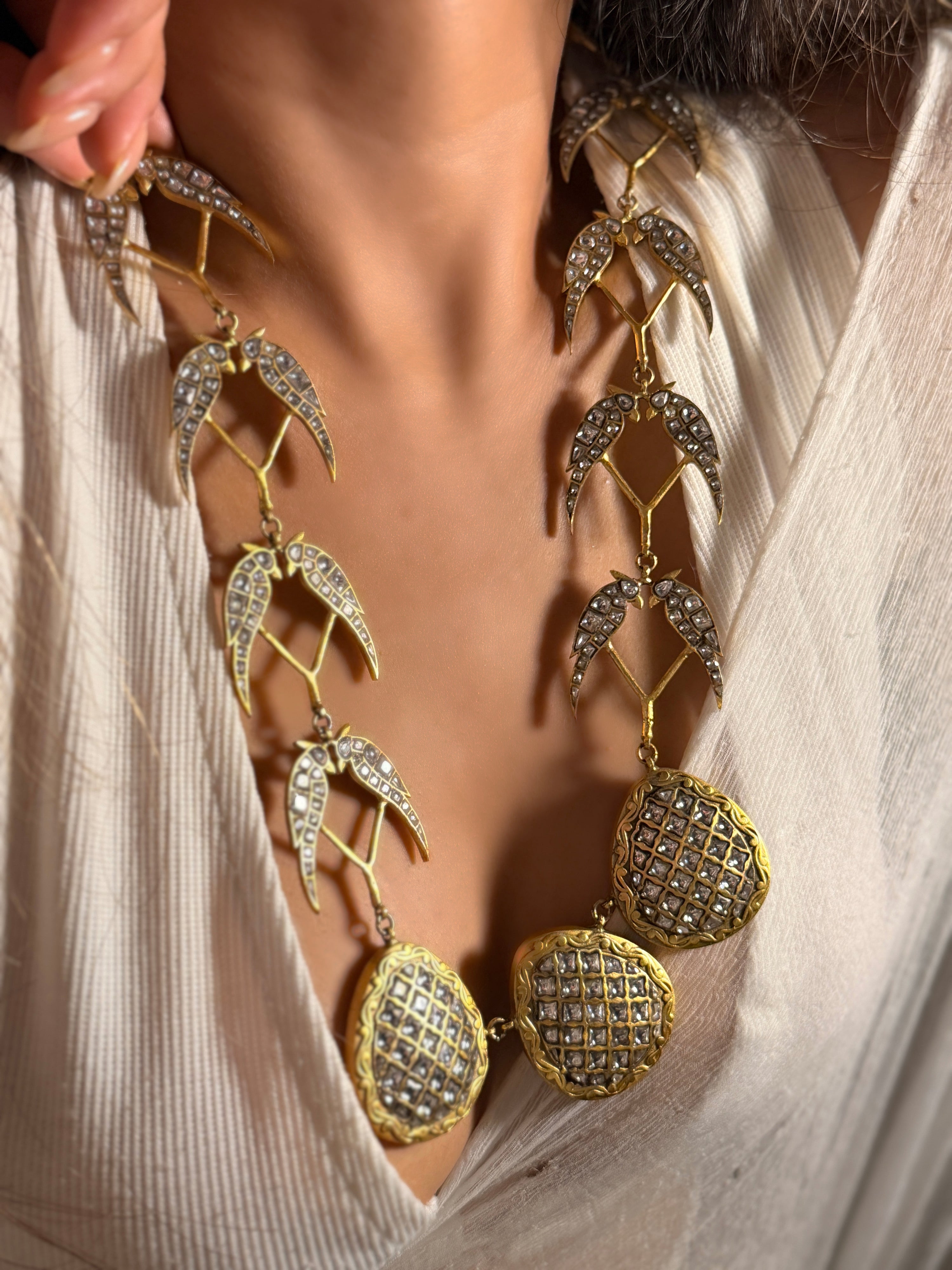 Parinda - Mahira