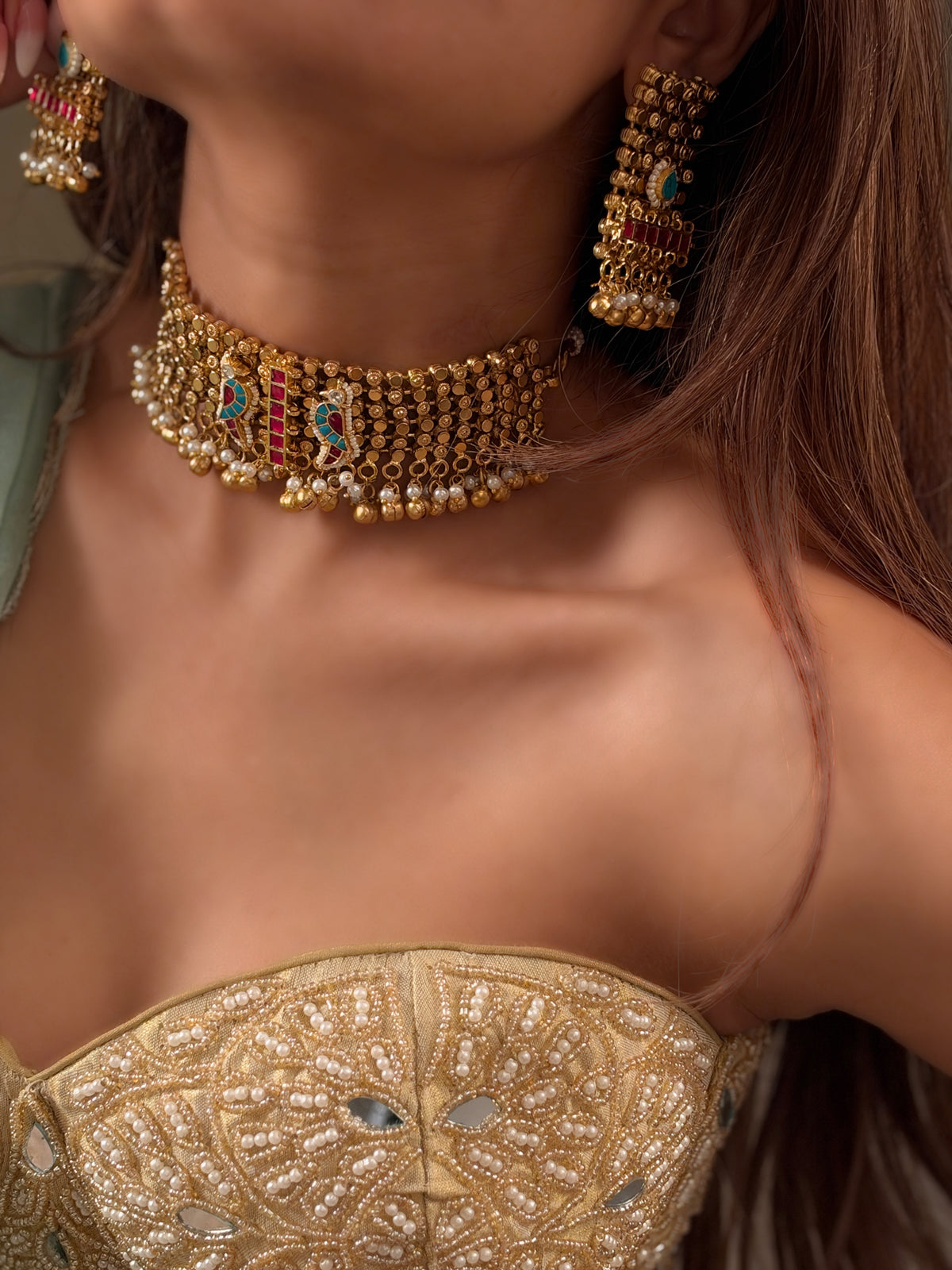Swara Fusion Choker