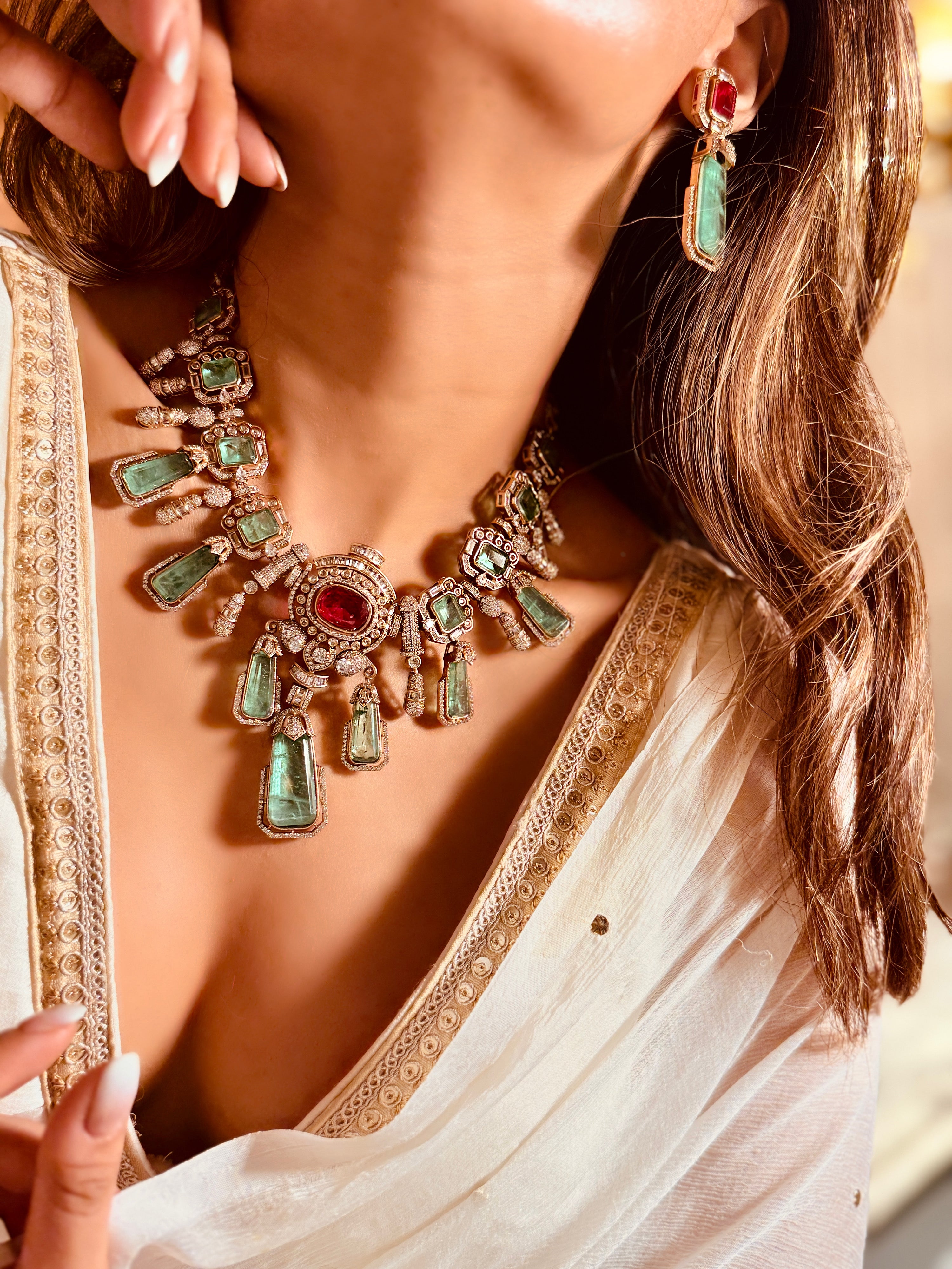 Suhani Mint Red