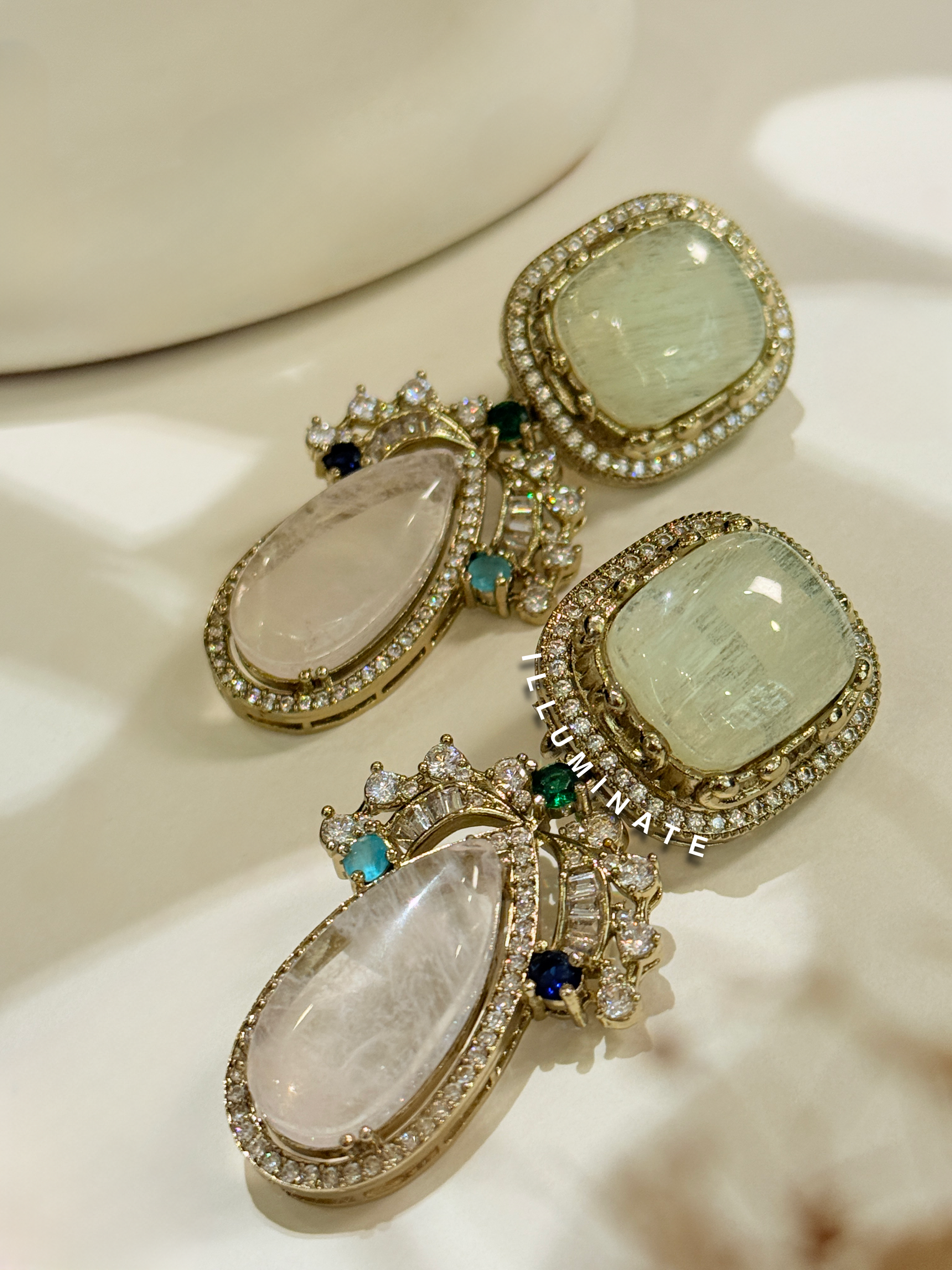 ELIZABETH DAZZLED NECKLACE