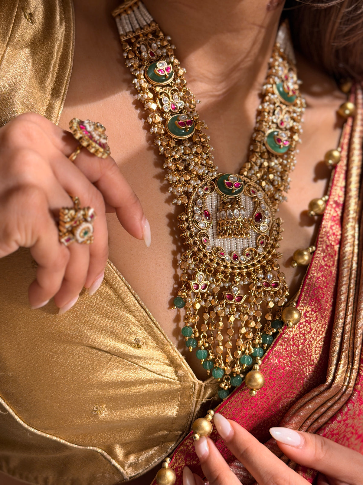 Twesha gold plated Rajwadi Necklace
