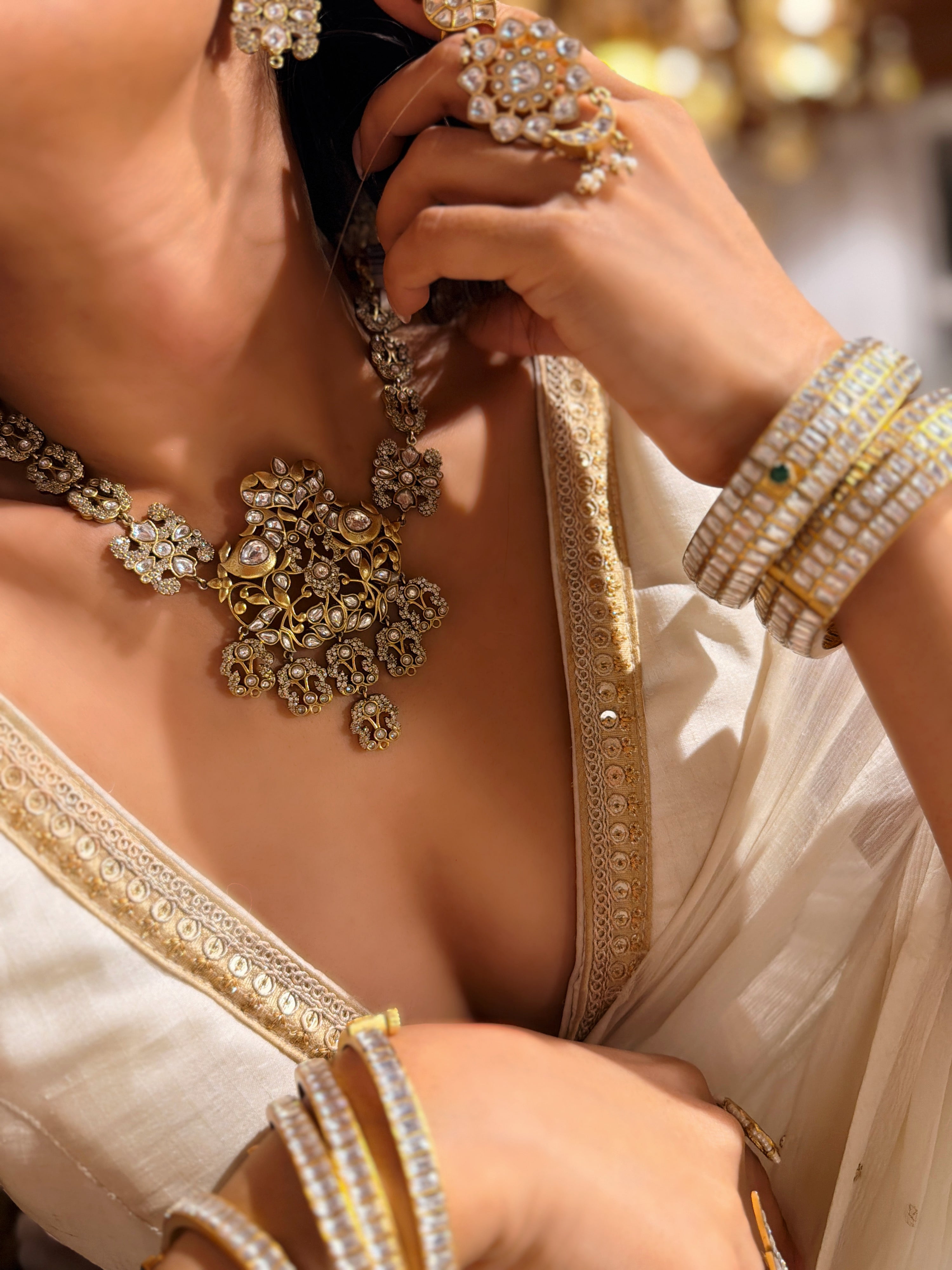 Tridha neck-piece-Mahira