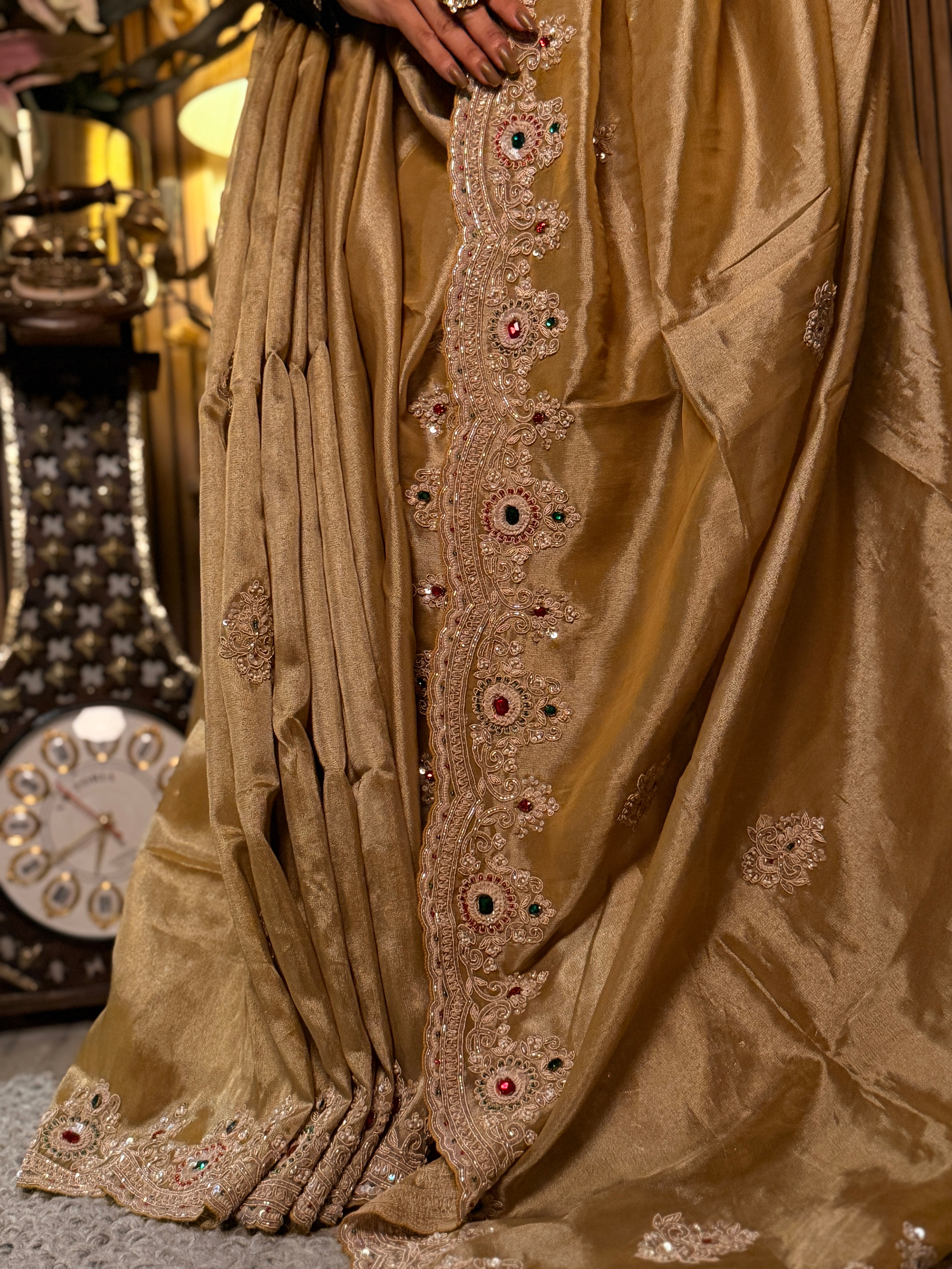 Golden Heirloom Tissue kanjivaran Zardosi saree