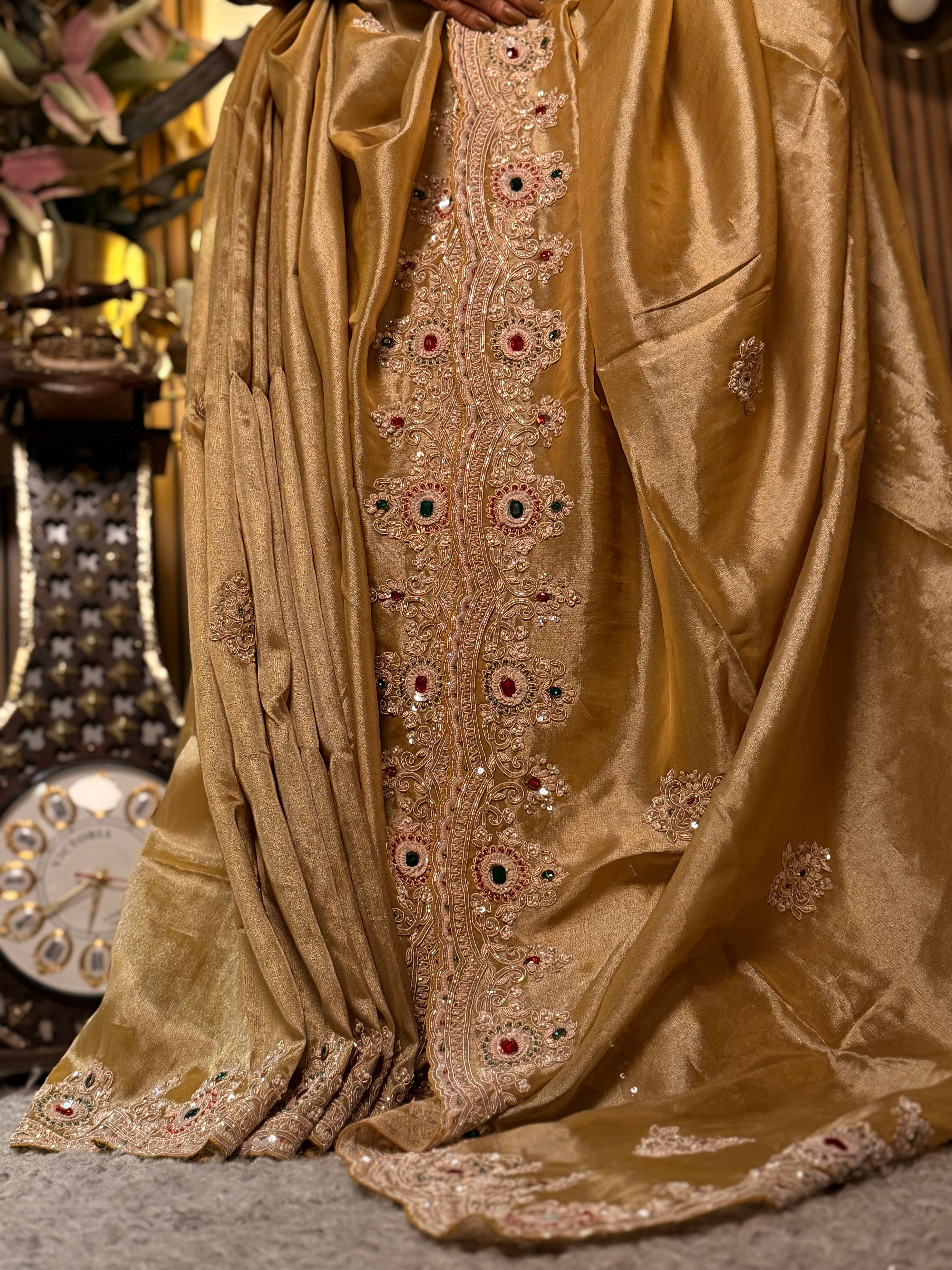 Golden Heirloom Tissue kanjivaran Zardosi saree