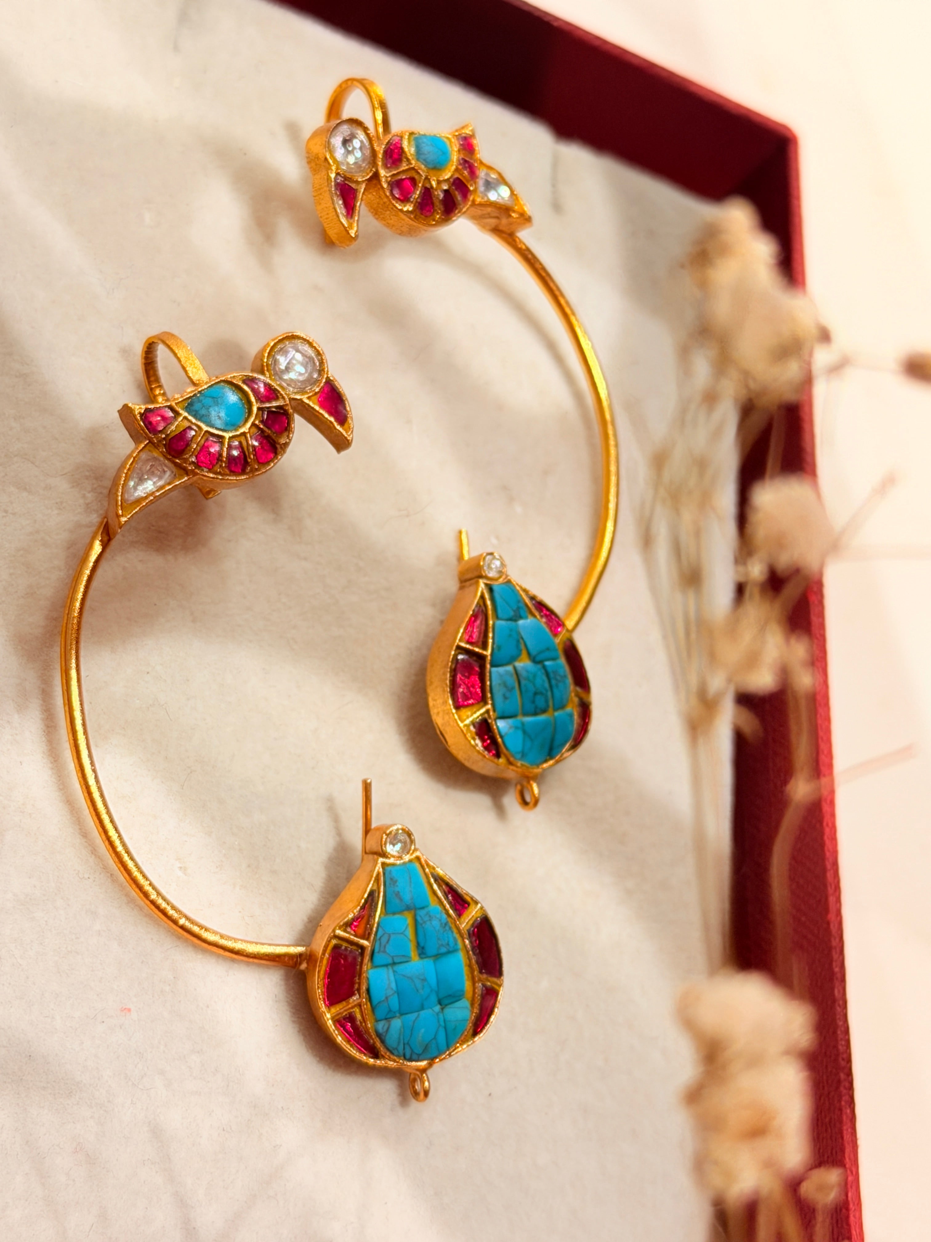 Tandra Earcuff
