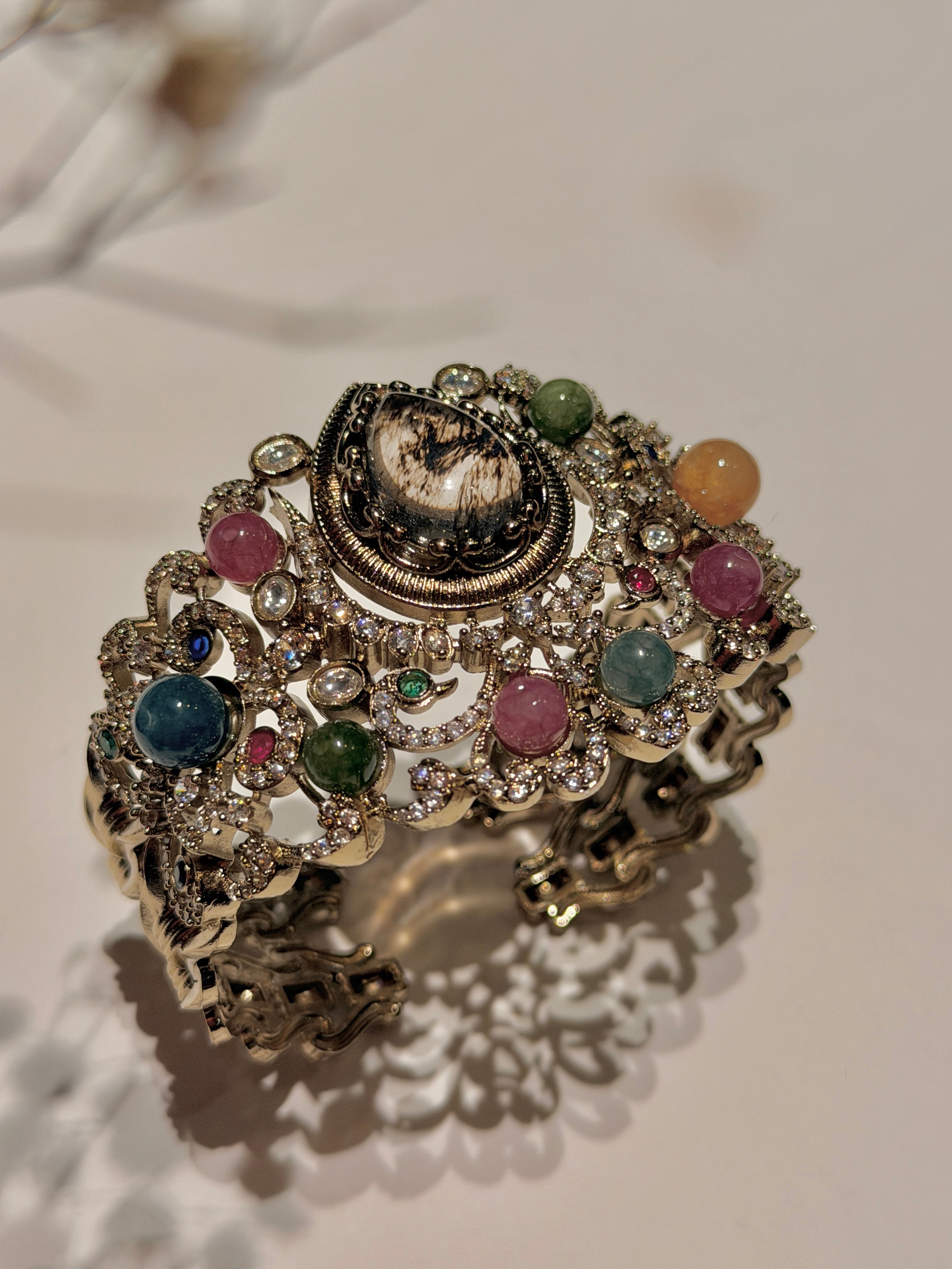 Elizabeth Twilight Gleam Bracelet