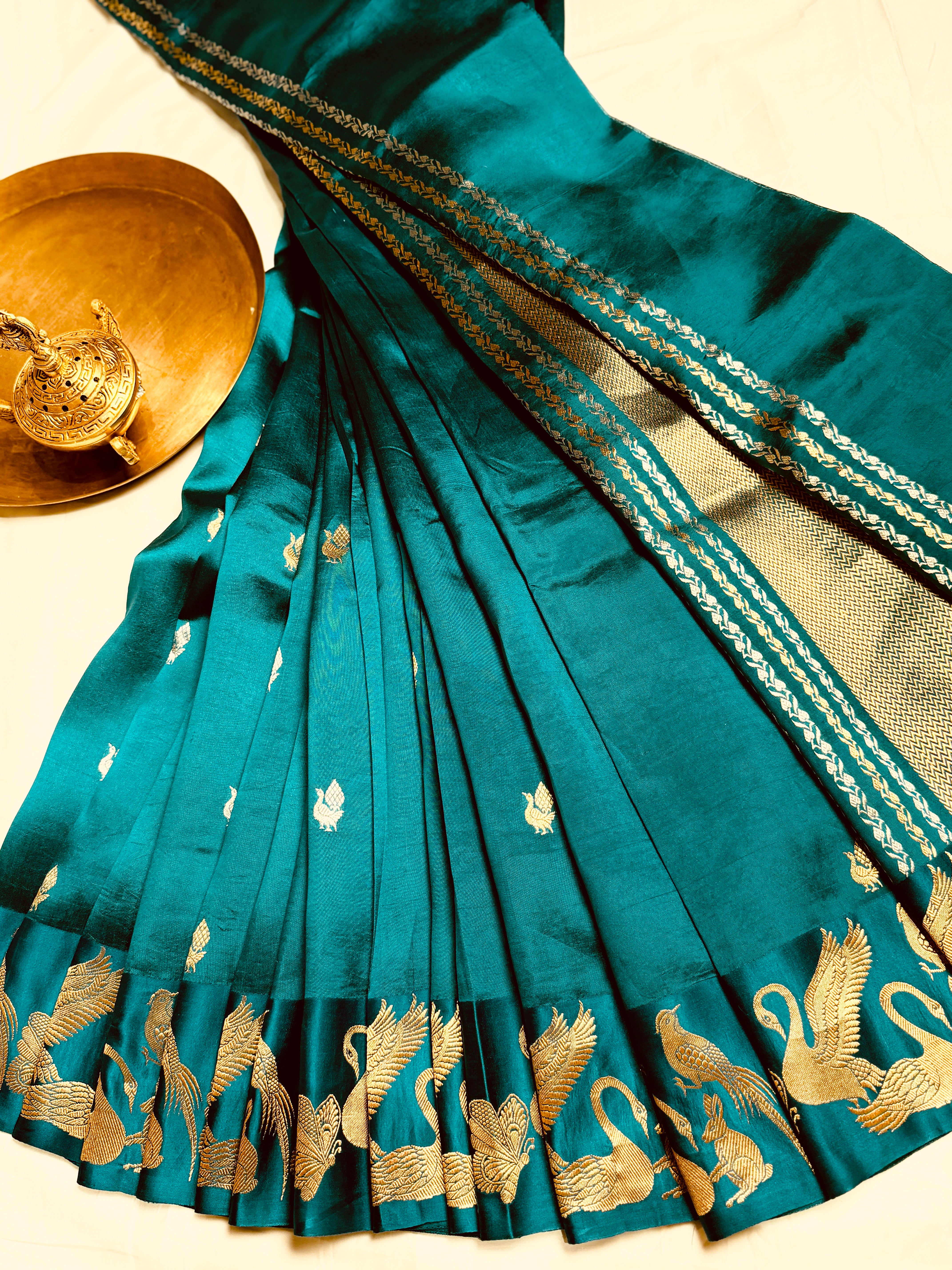 Mango swan silk Saree