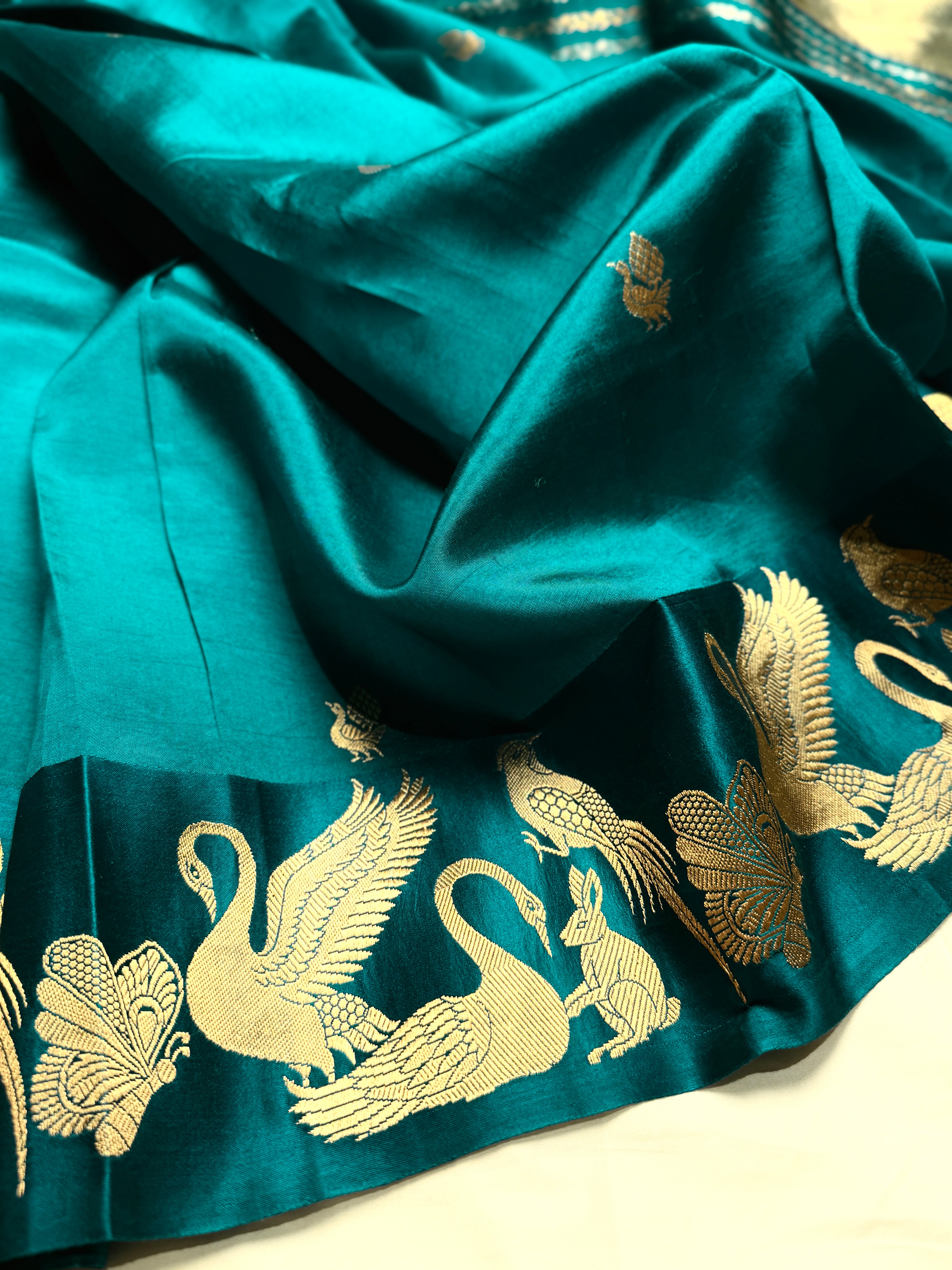 Mango swan silk Saree