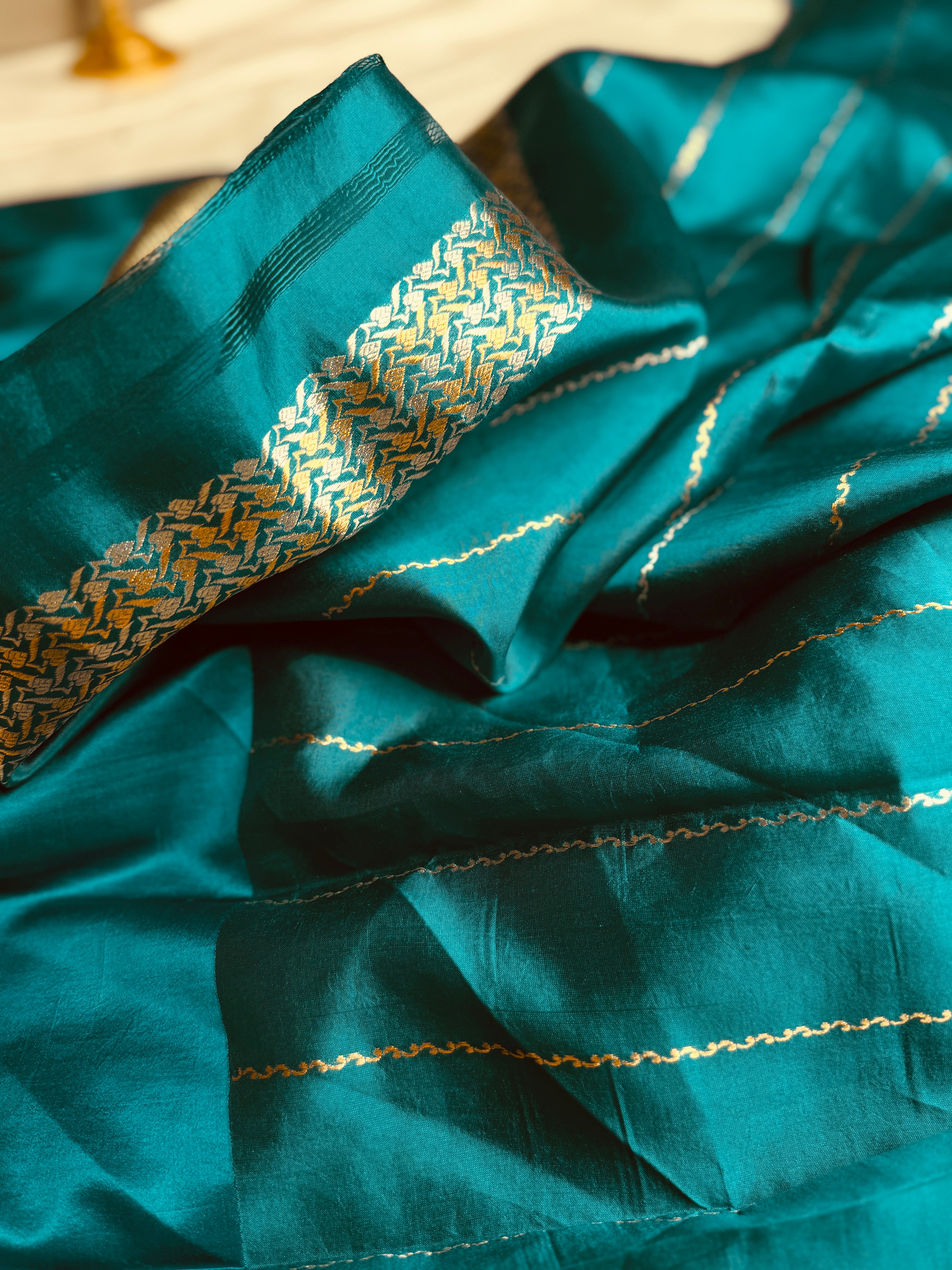 Mango swan silk Saree
