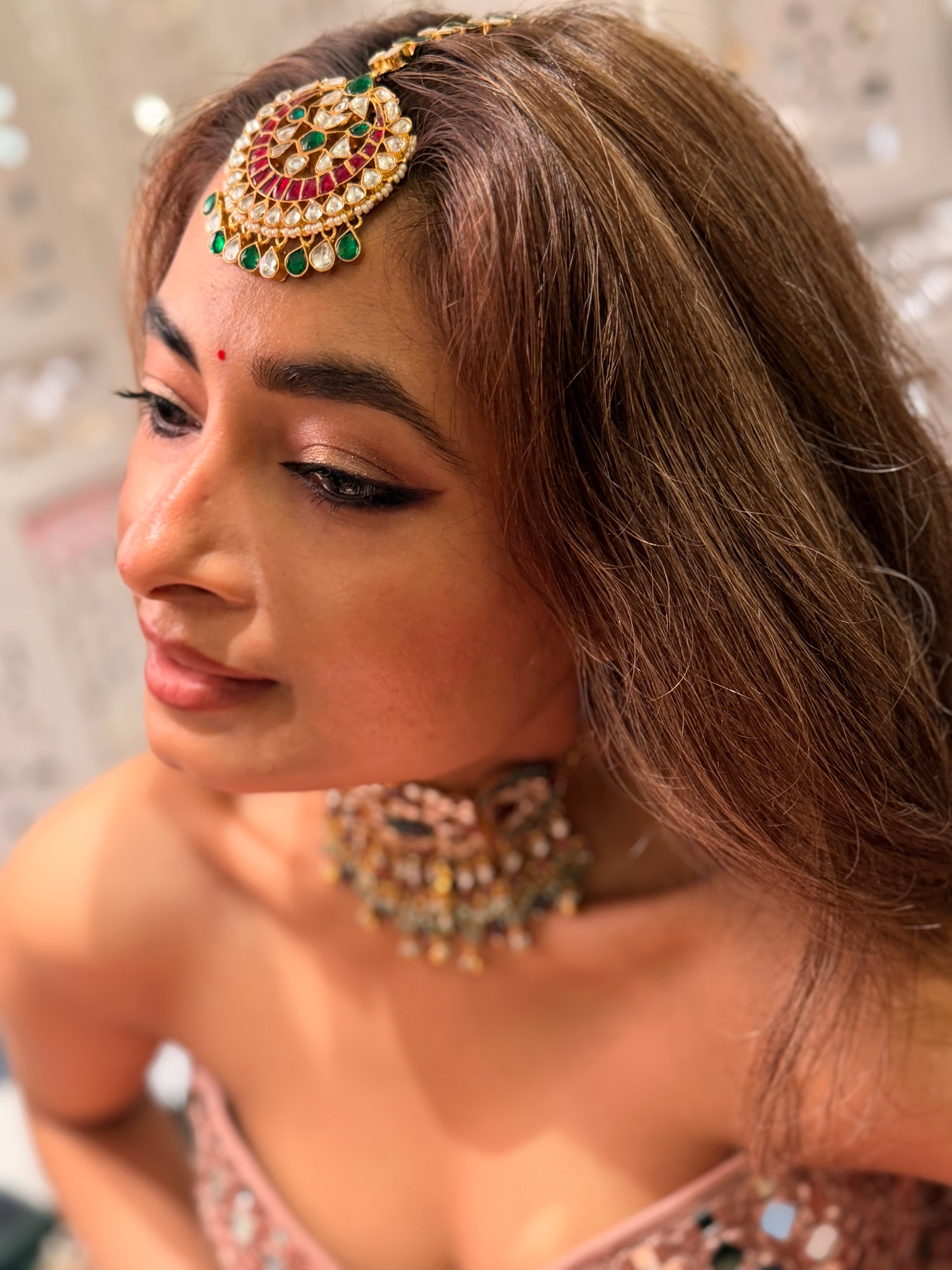 Bihaag Tika & Matha Patti set