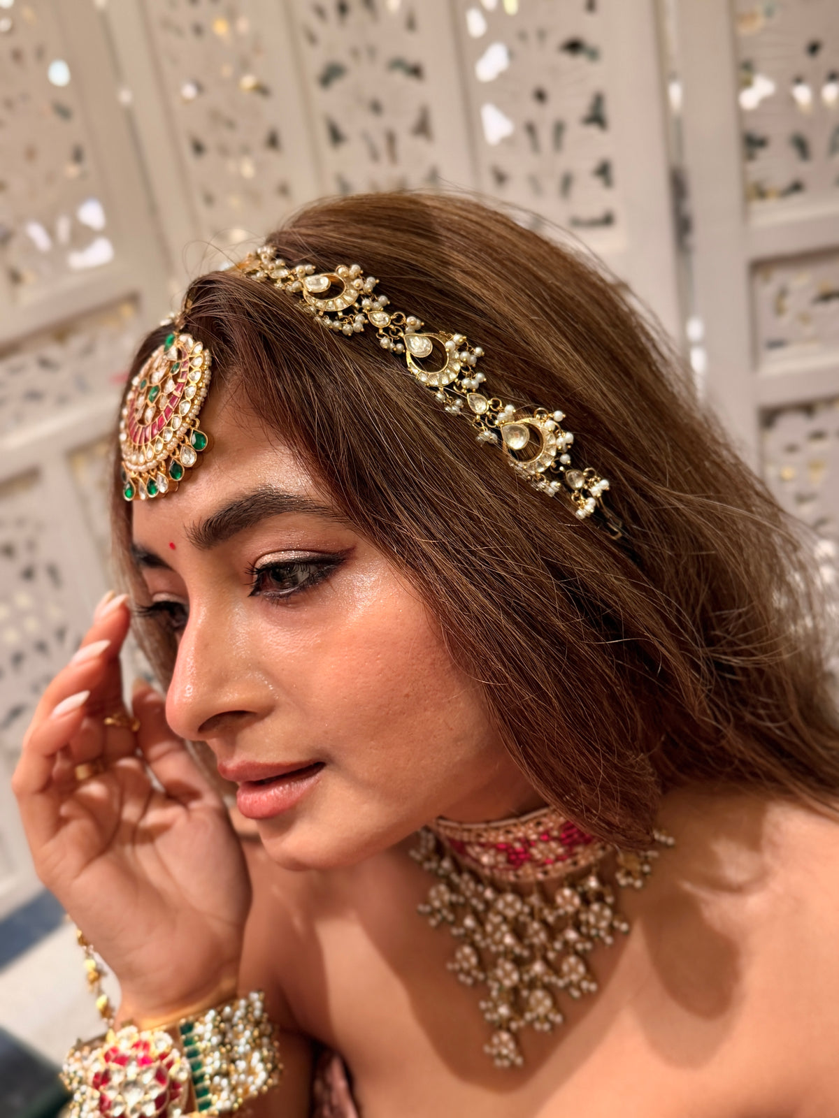 Bihaag Tika & Matha Patti set