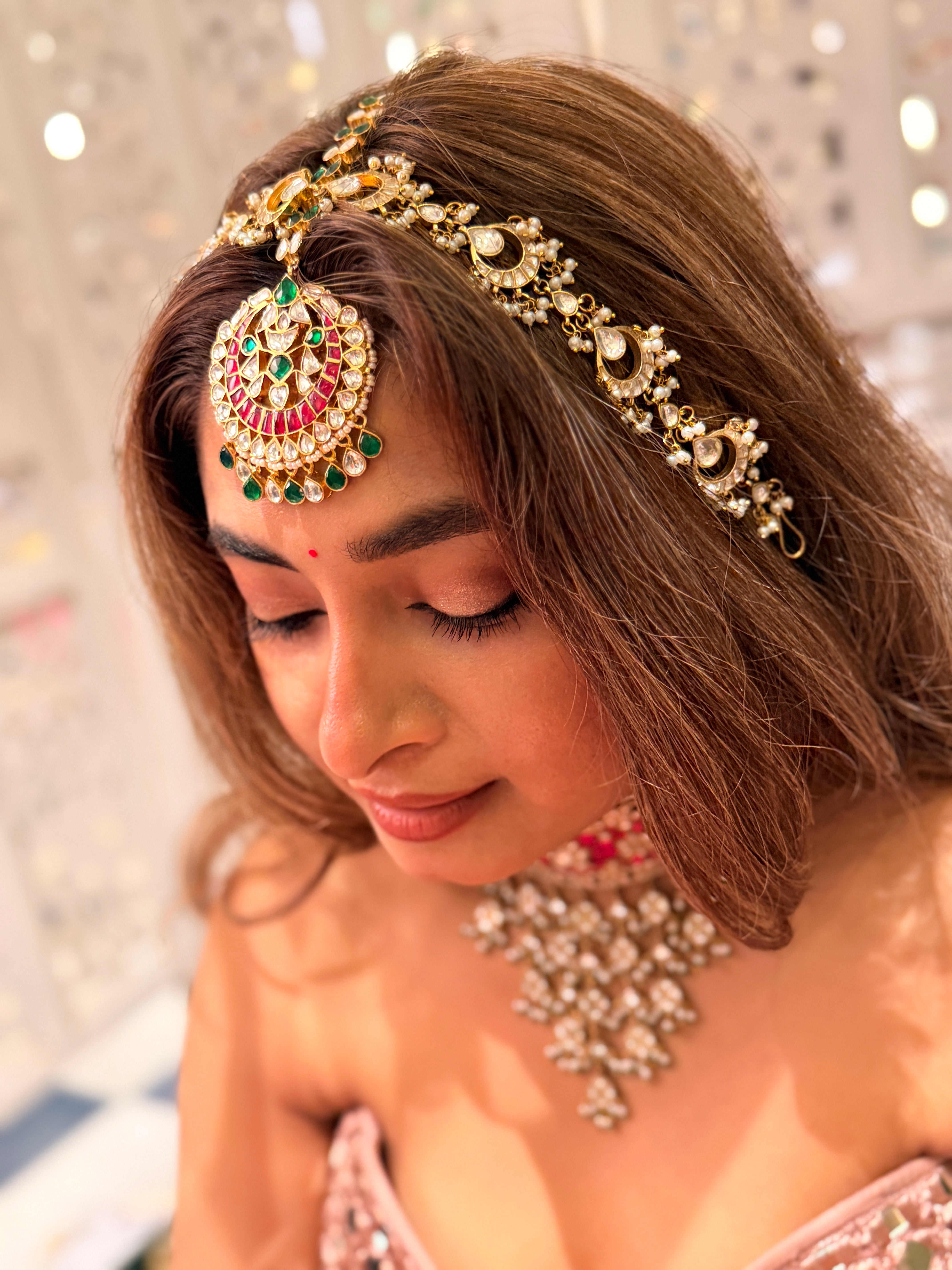 Bihaag Tika & Matha Patti set