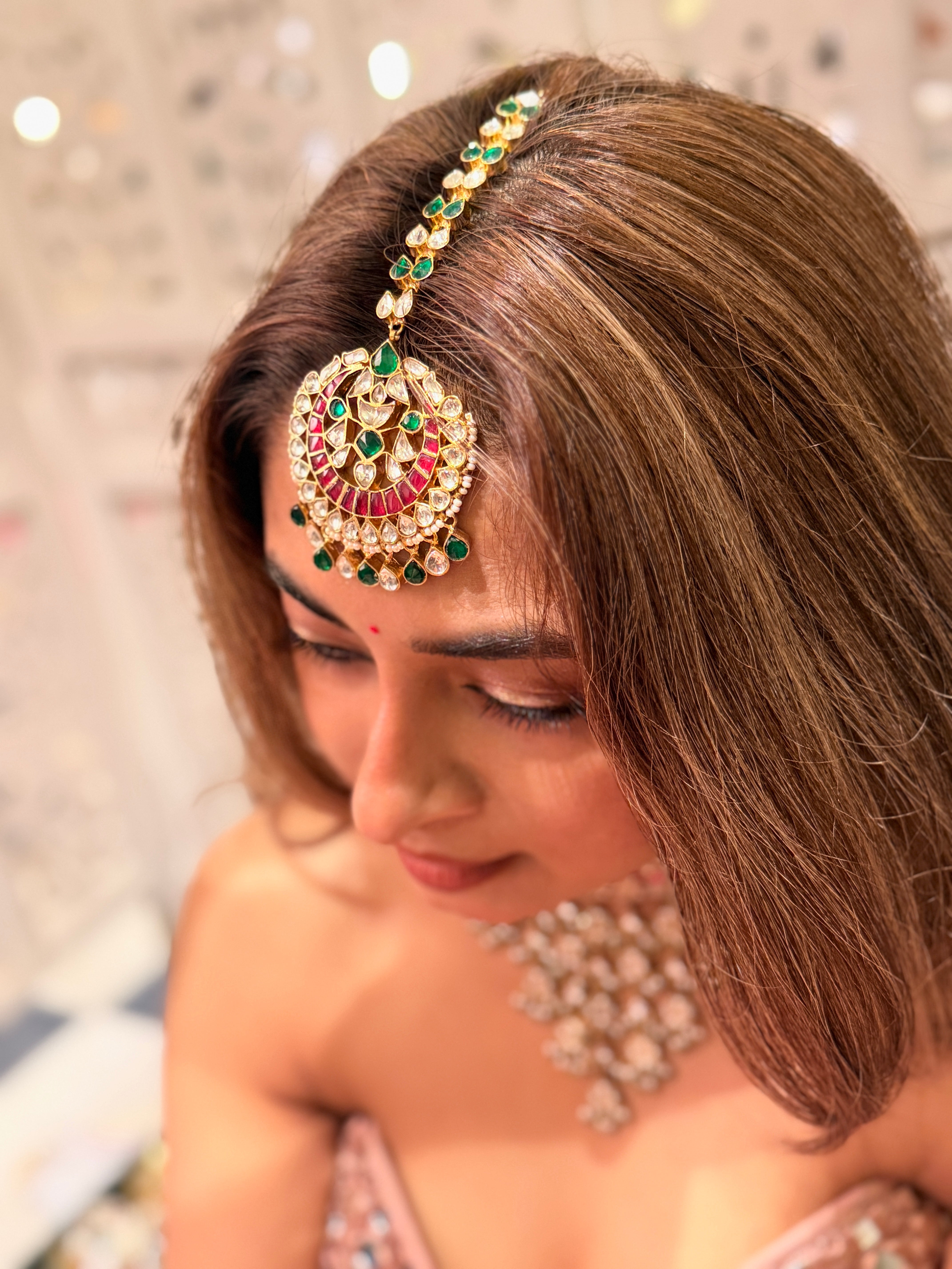 Bihaag Tika & Matha Patti set
