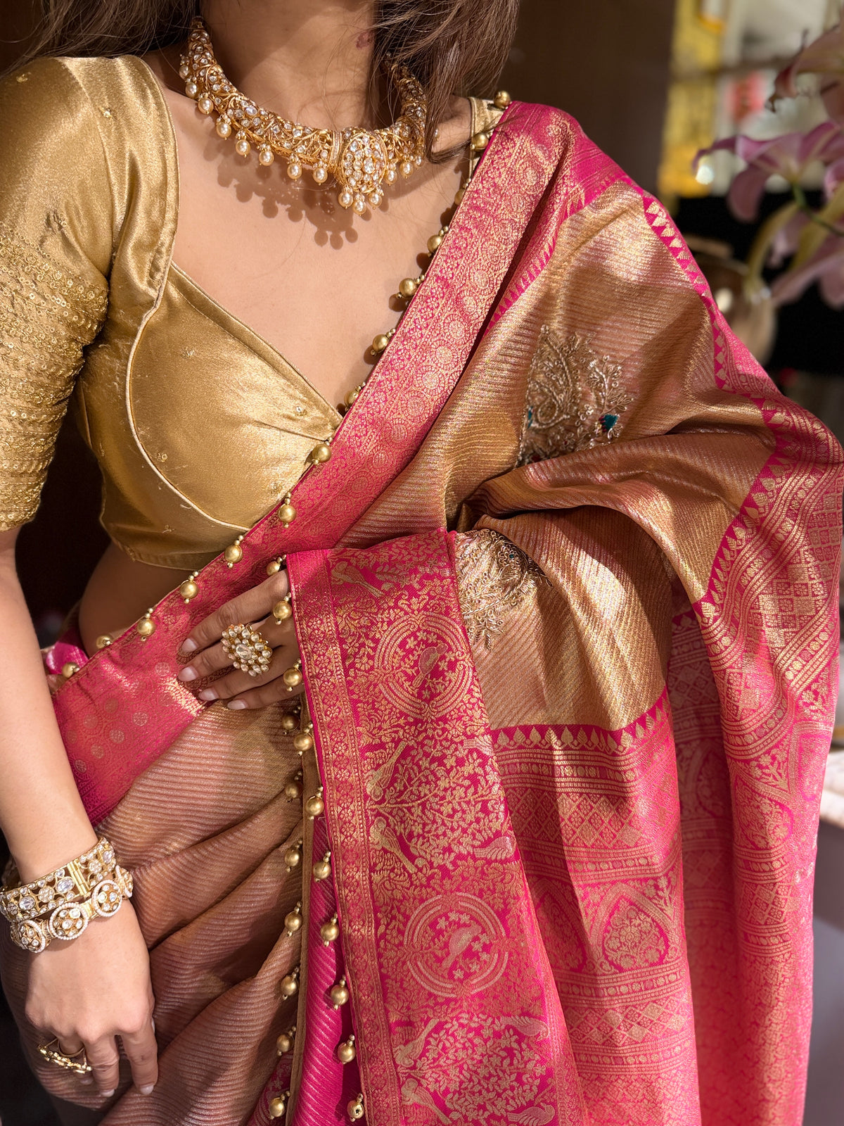 Sunheri Paisley Sona-Rupa zari Saree