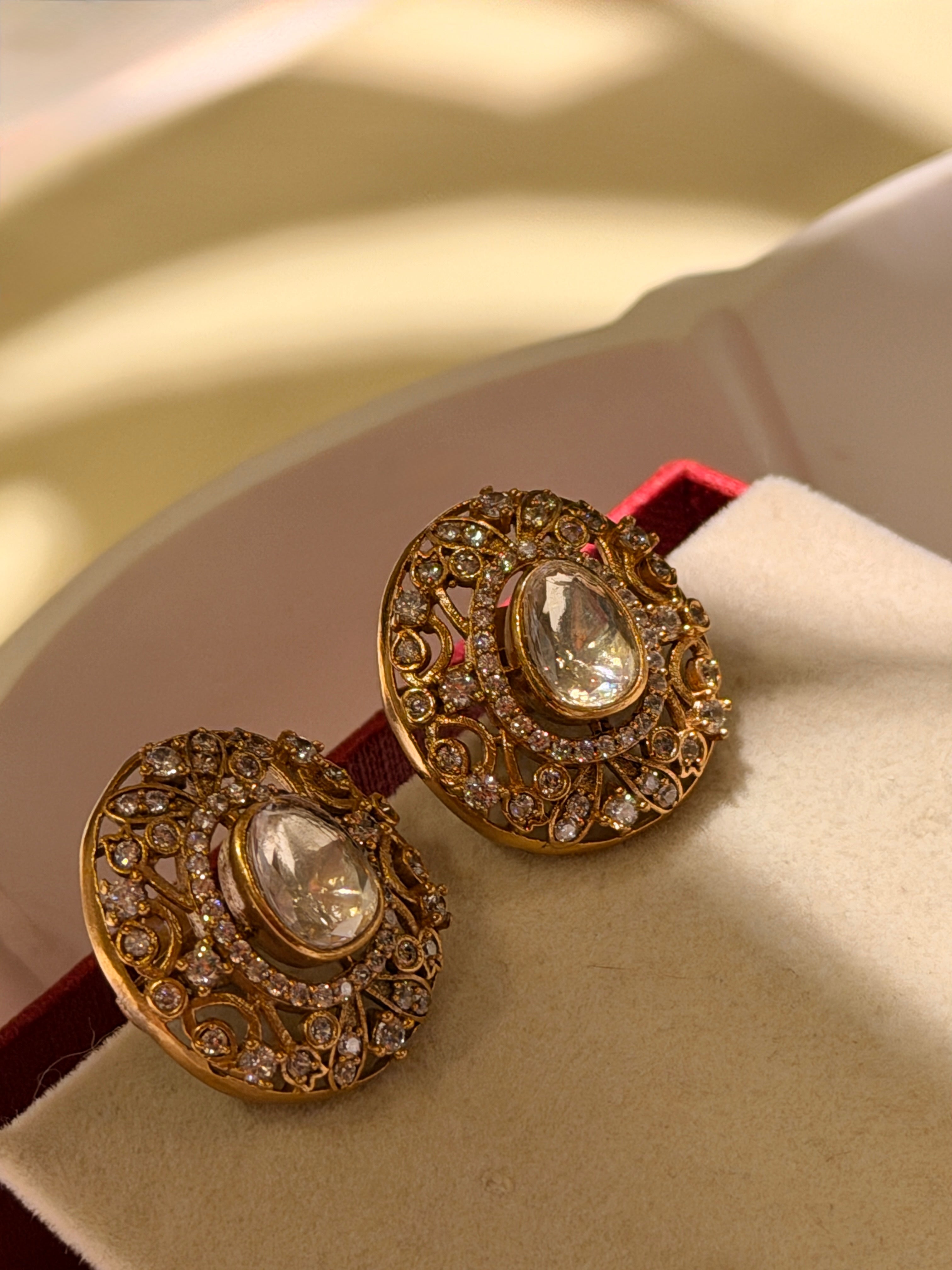 Indrani Polki Medallion stud