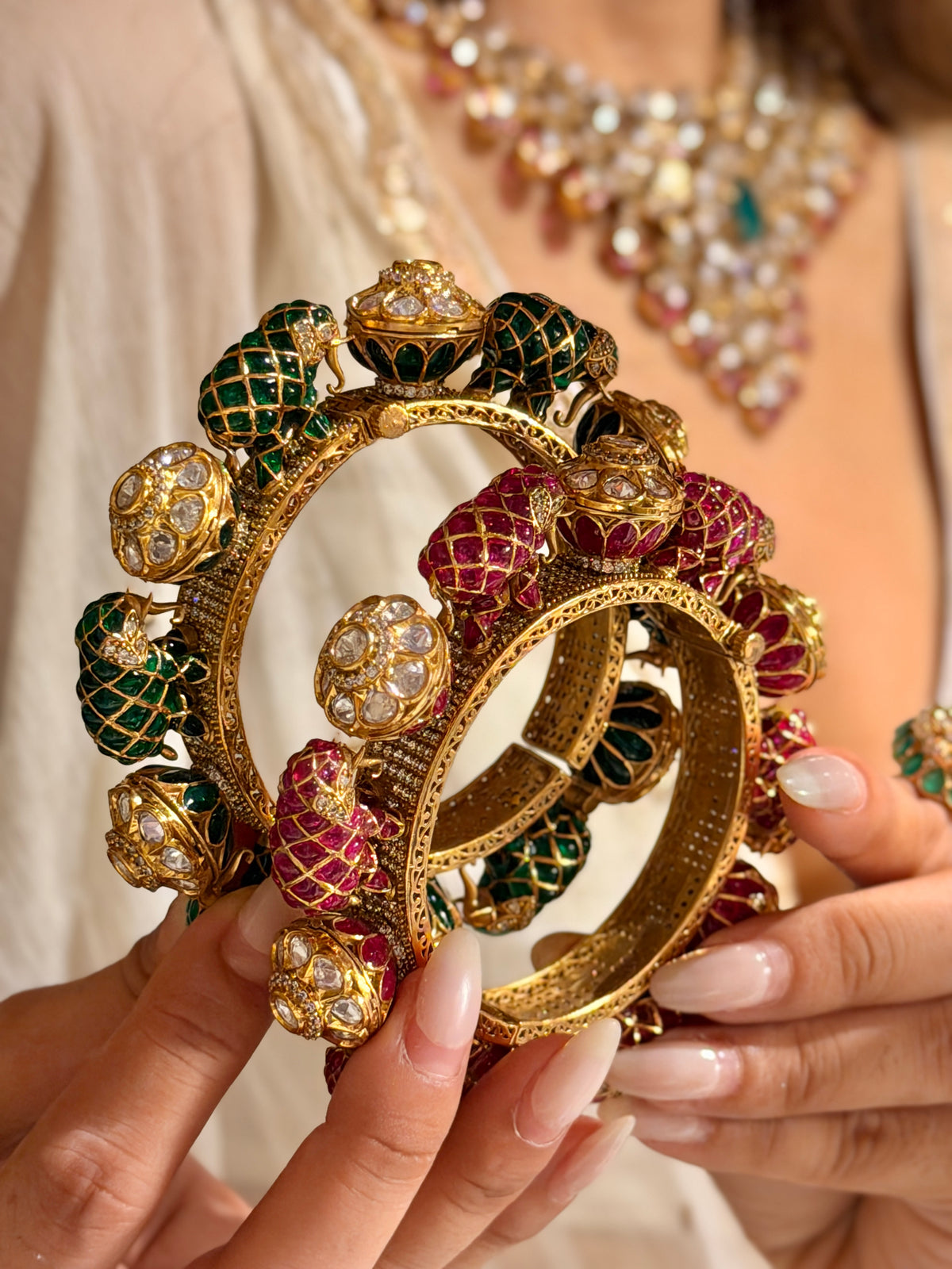 Mihika Emerald Gold polki Bangle