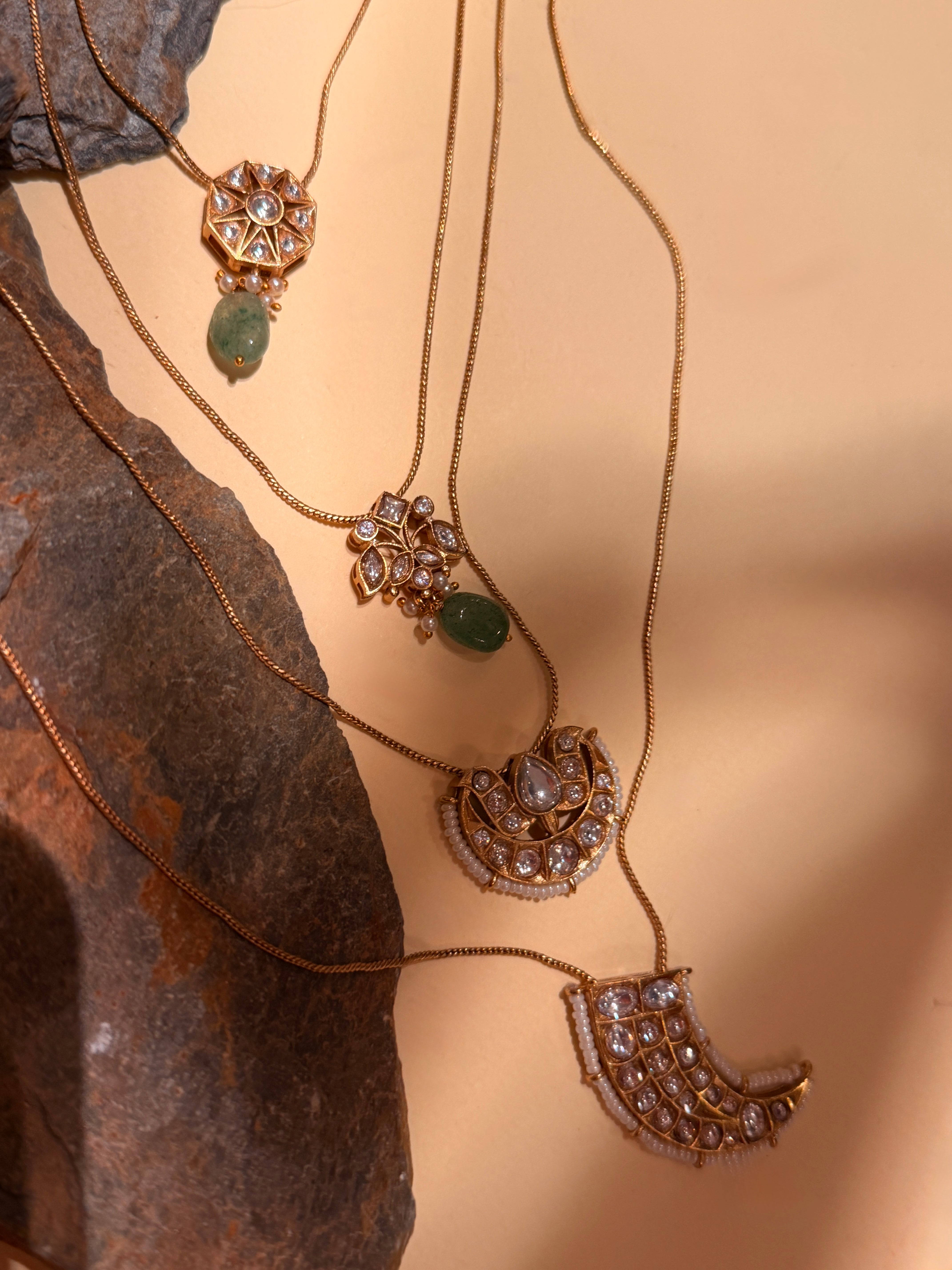 Shahi chaand layered neck-chain