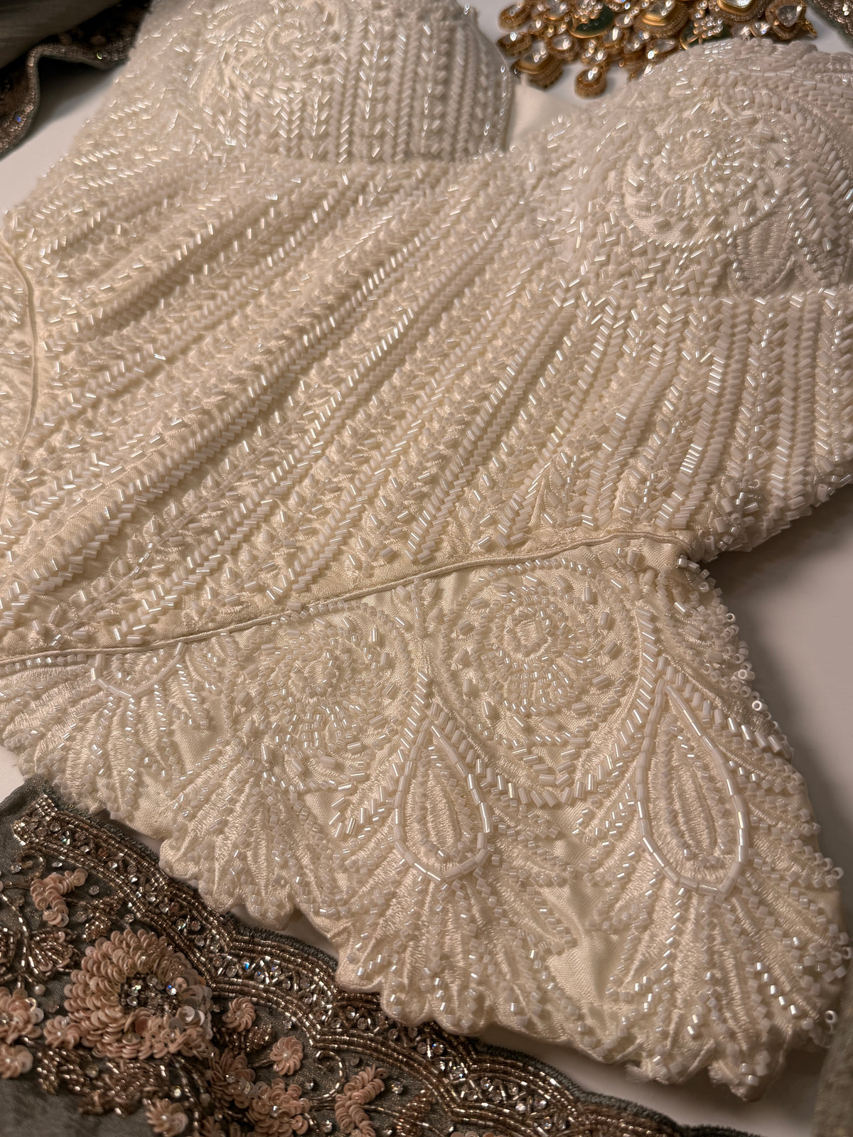 Jolie feather corset