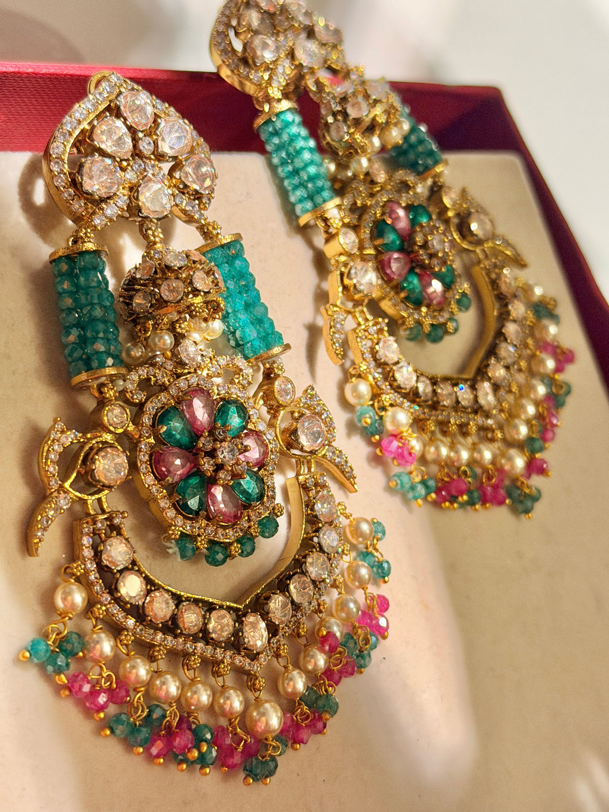 Reet Earring