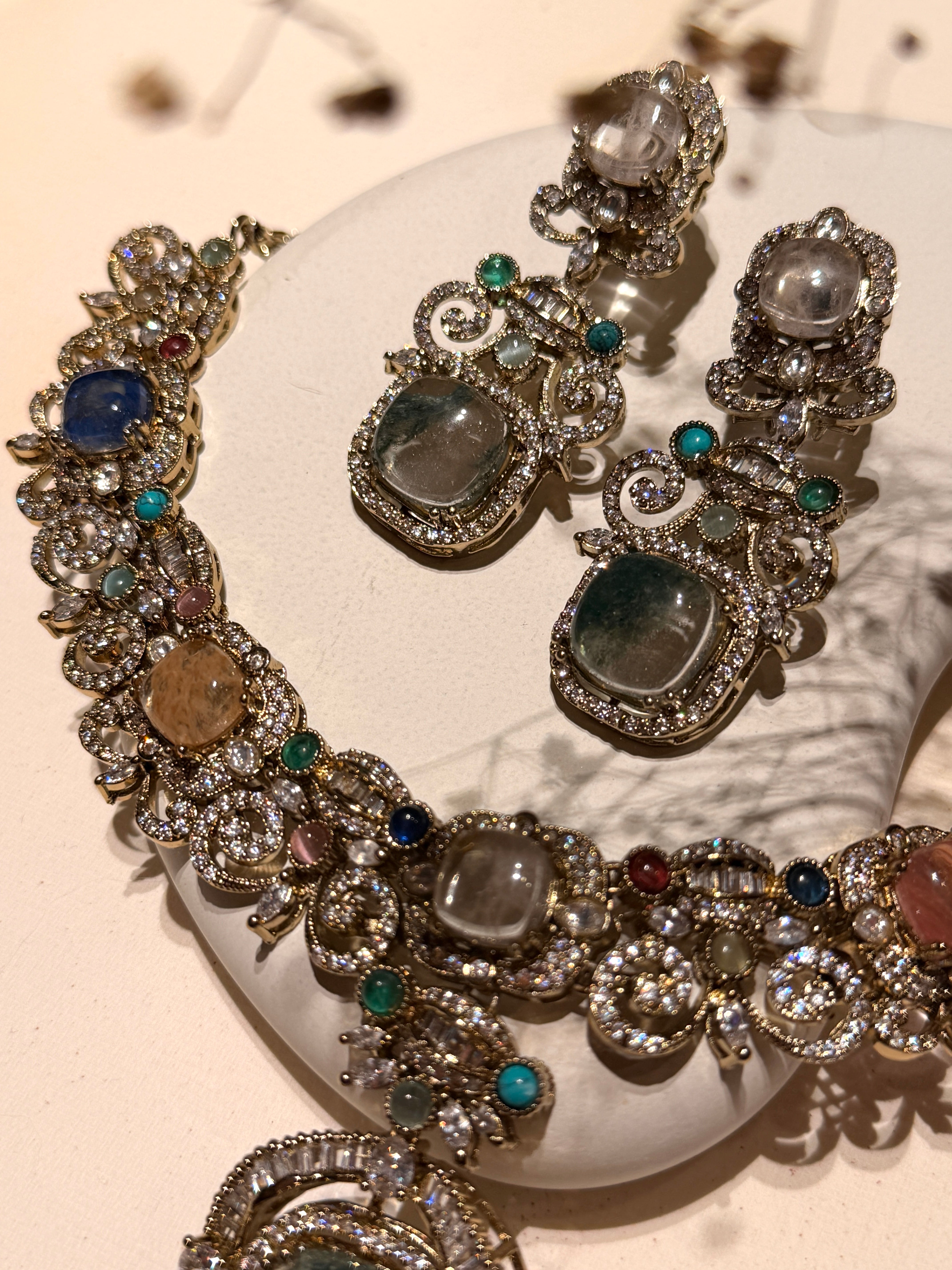 Elizabeth Aurora Gem Cascade