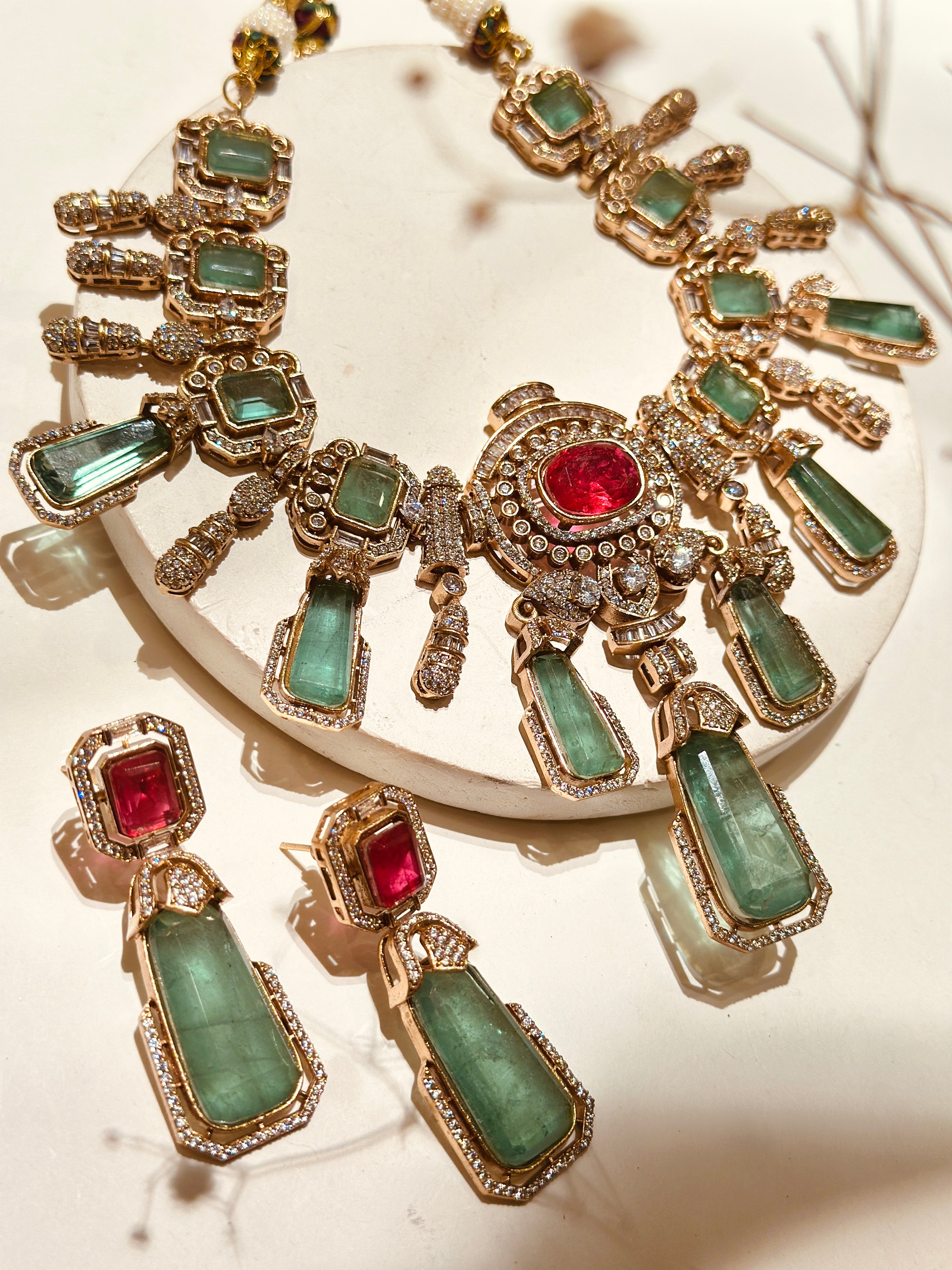 Suhani Mint Red